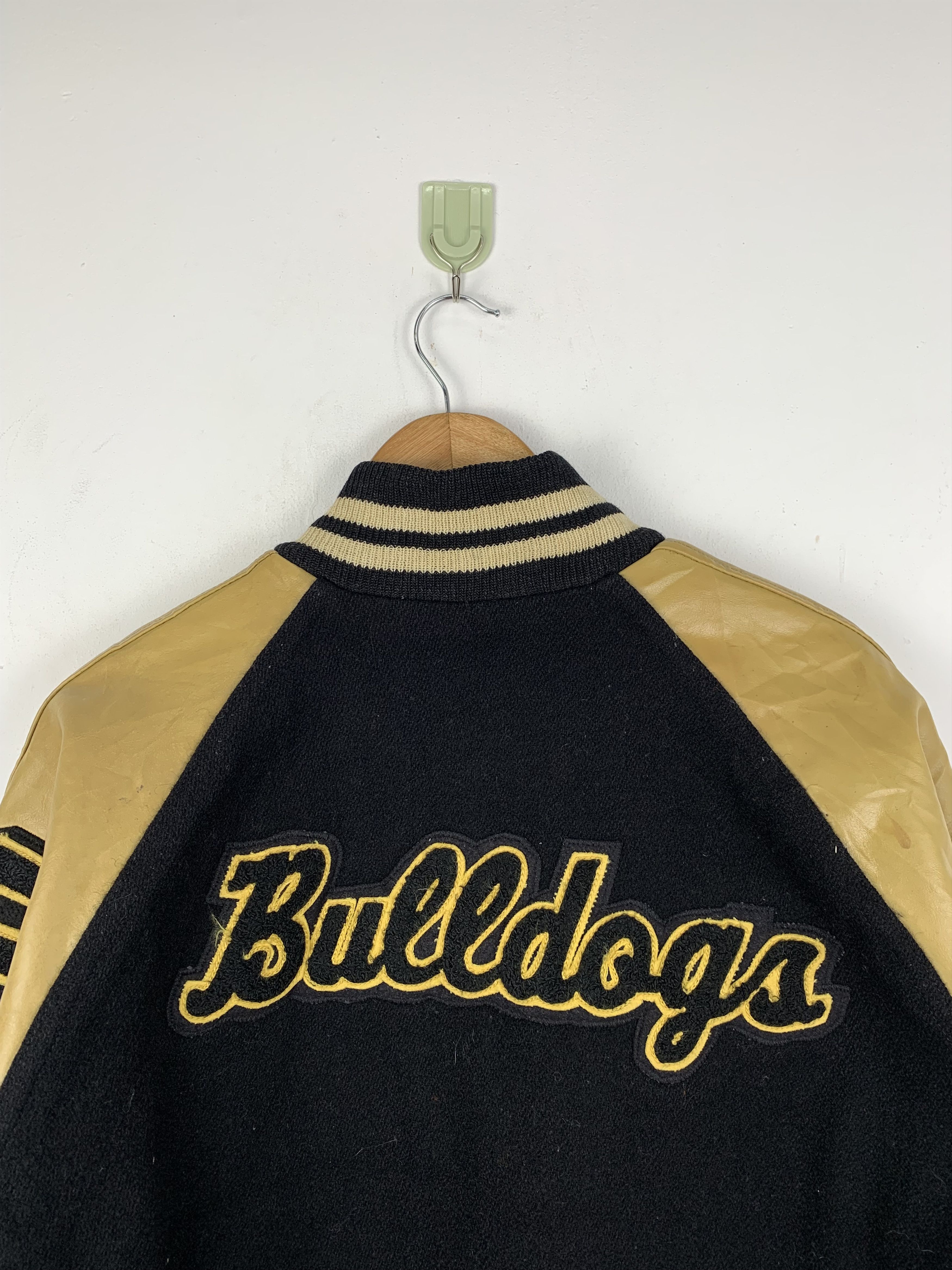 NEFF Vintage 80s Neff Buldogs Sleeve Leather Varsity Jacket V0533 Size US M / EU 48-50 / 2 - 2 Thumbnail