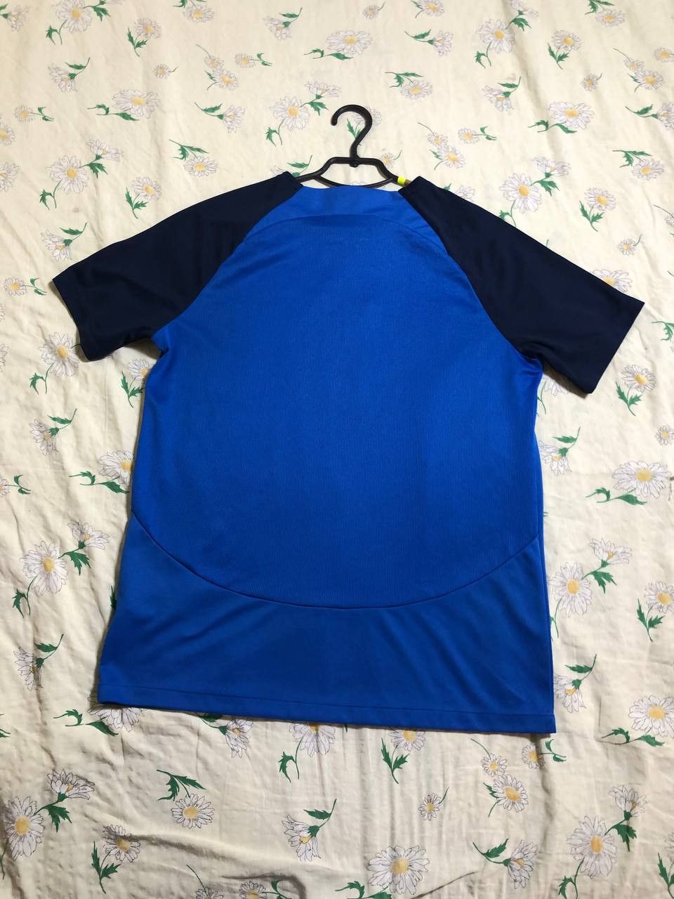 Nike PORTSMOUTH 2018 2020 TRAINING FOOTBALL SHIRT SOCCER Size US L / EU 52-54 / 3 - 9 Thumbnail