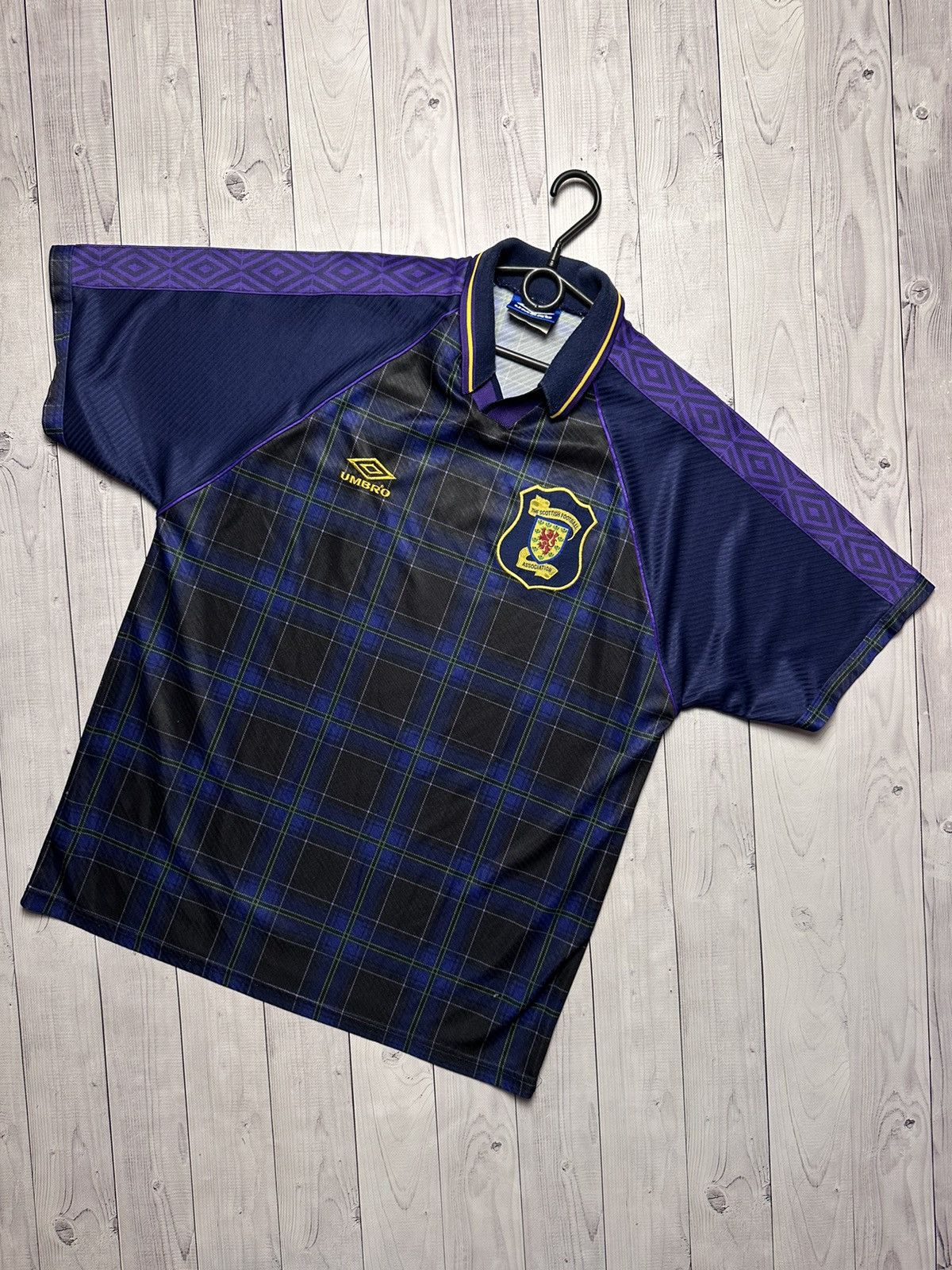 Vintage Vintage Scotland soccer jersey Umbro plaid size XL