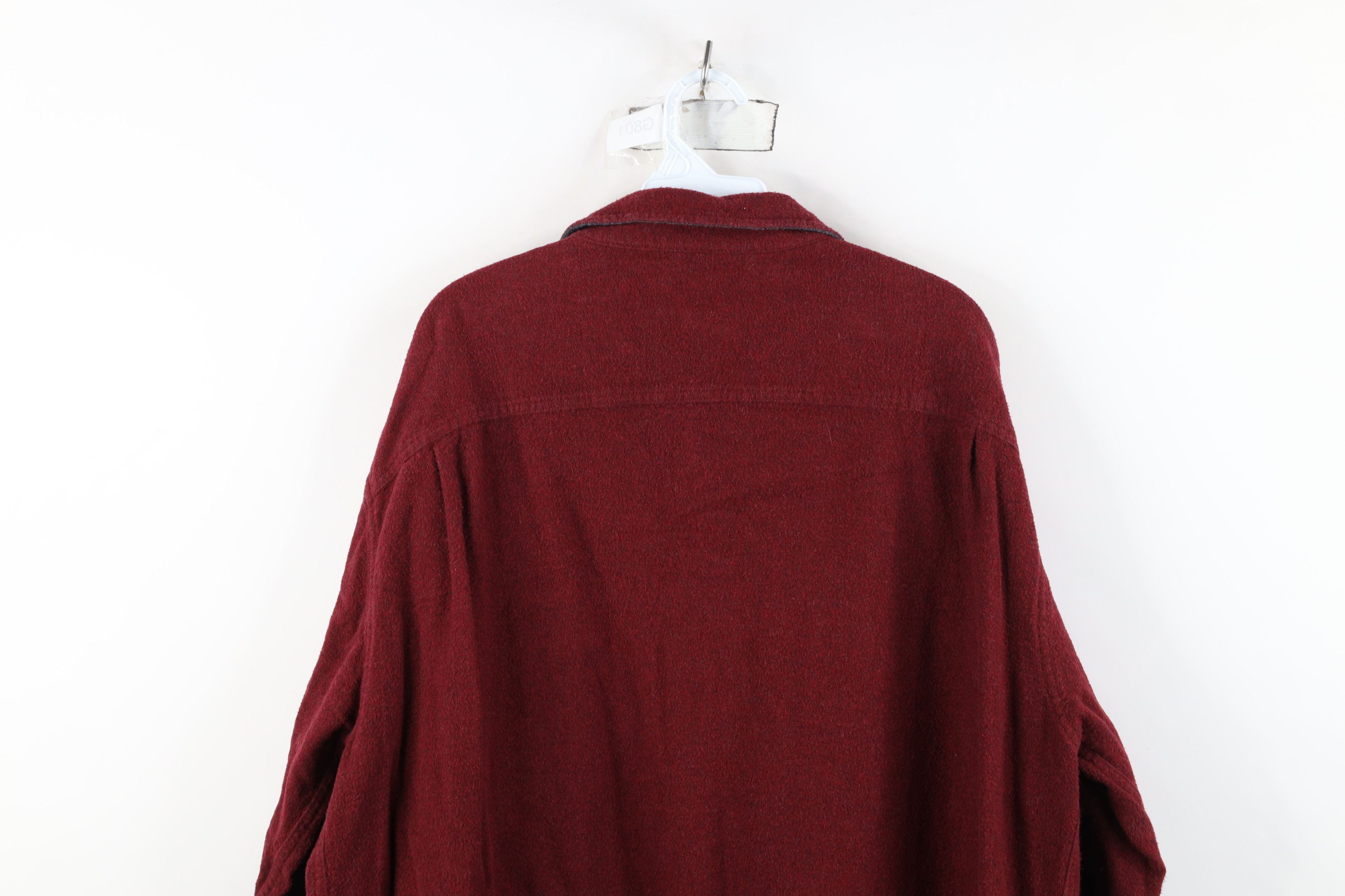 Vintage Vintage 90s Streetwear Cloth Collared Button Shirt Red Size US XL / EU 56 / 4 - 11 Thumbnail