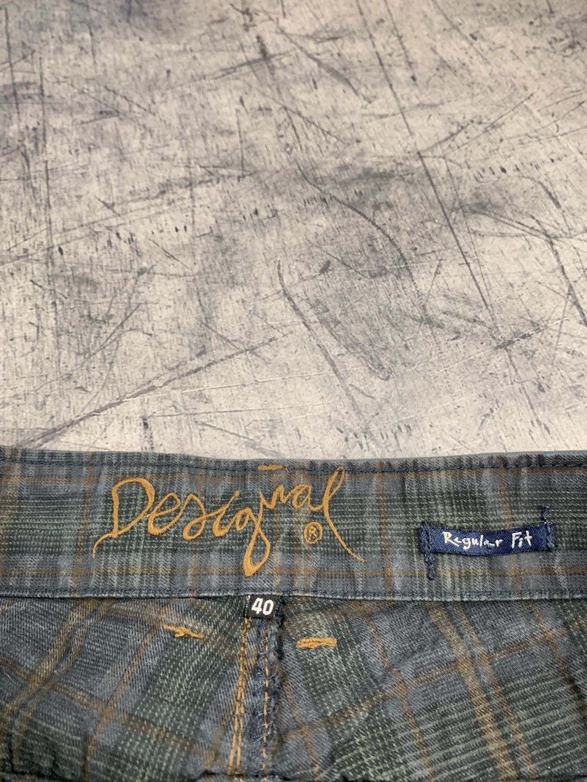 Desigual Vintage Y2K Desigual Plaid Avant Garde Pants Size 40 Regular Size US 31 - 15 Thumbnail