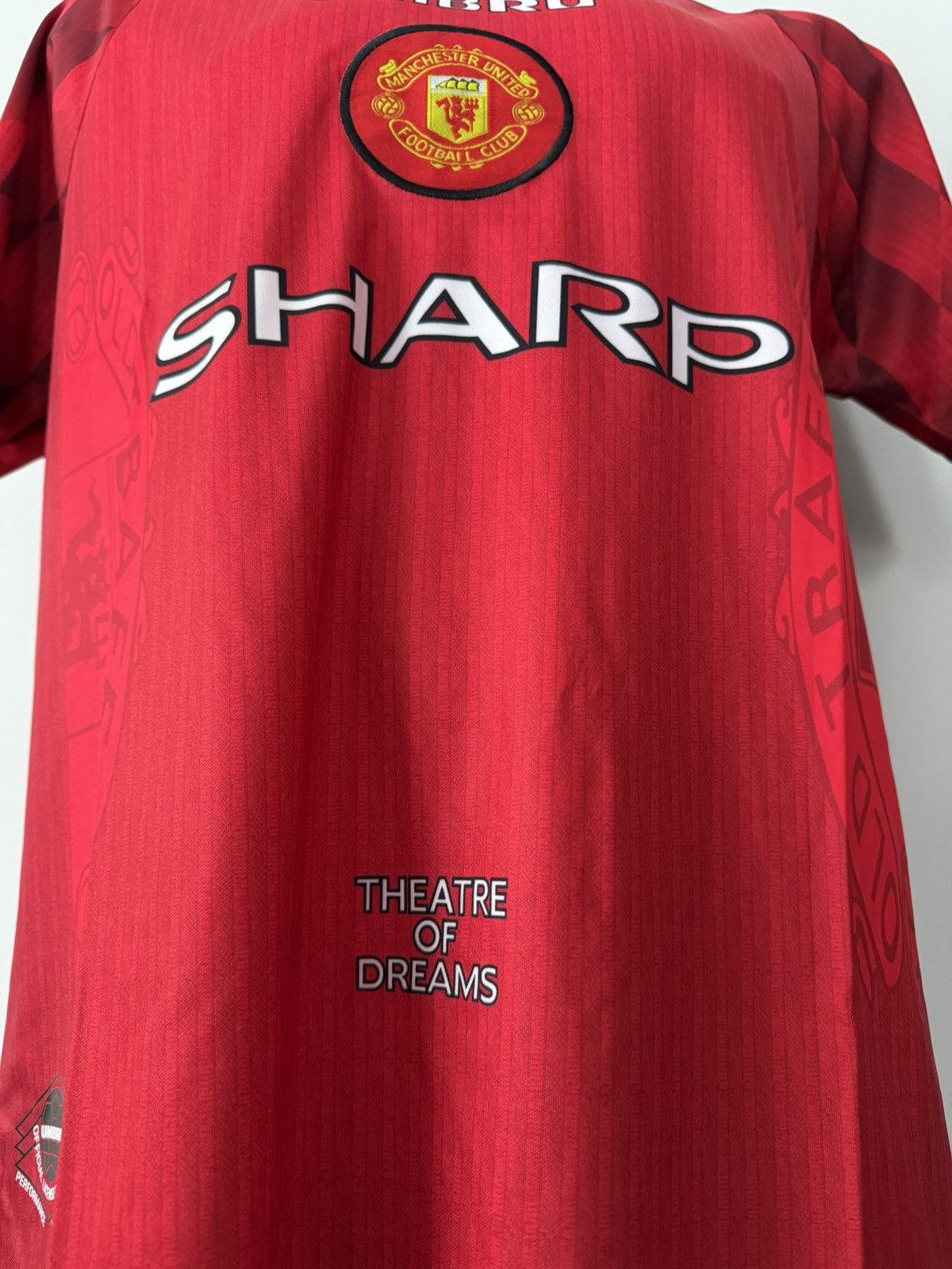 Umbro Eric Cantona #7 Manchester United Red New Men Soccer Jersey Size US S / EU 44-46 / 1 - 3 Thumbnail