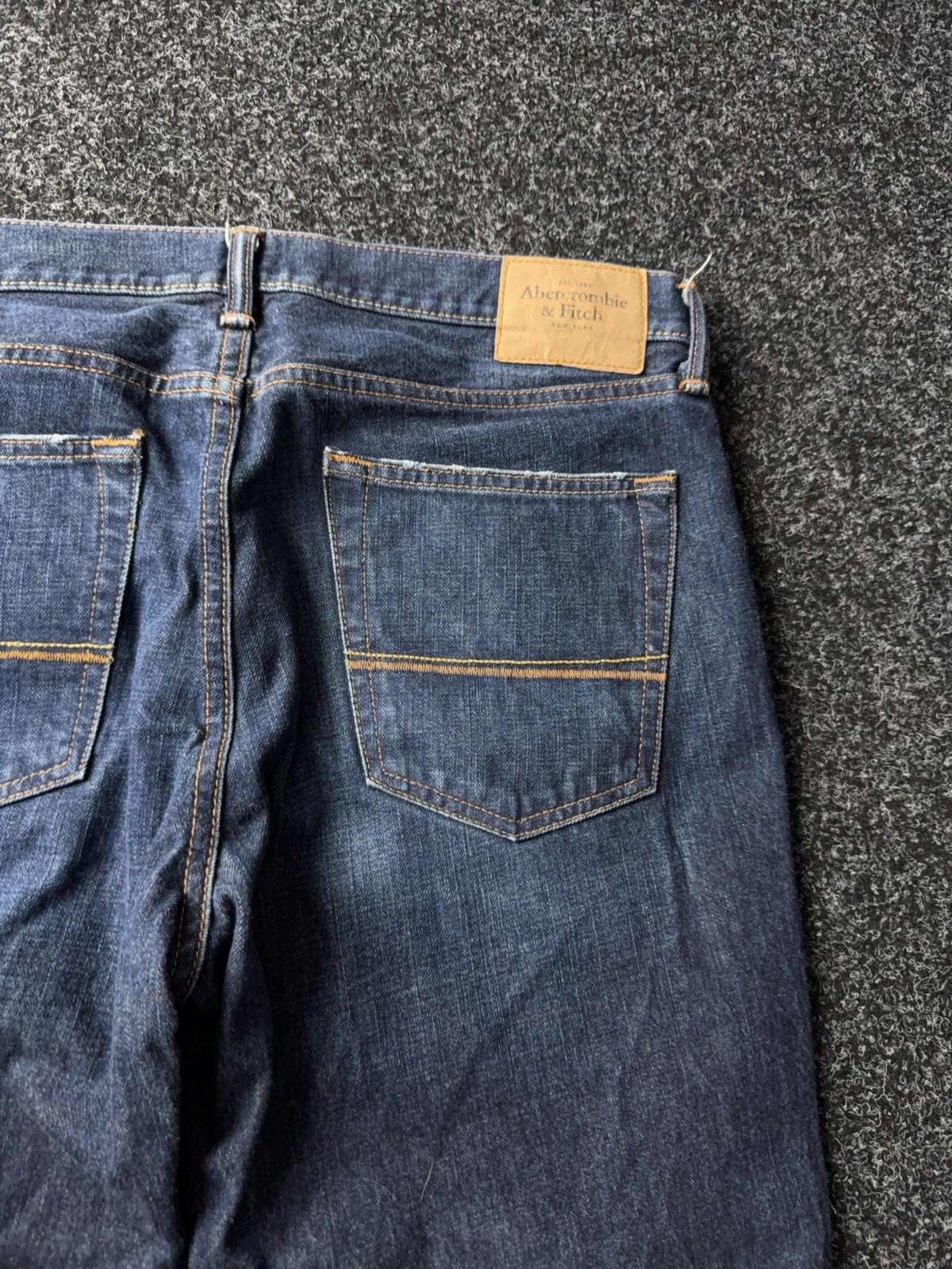 Abercrombie & Fitch 00s Abercrombie & Fitch Distressed Jeans Denim Pants Mexico Size US 34 / EU 50 - 16 Thumbnail