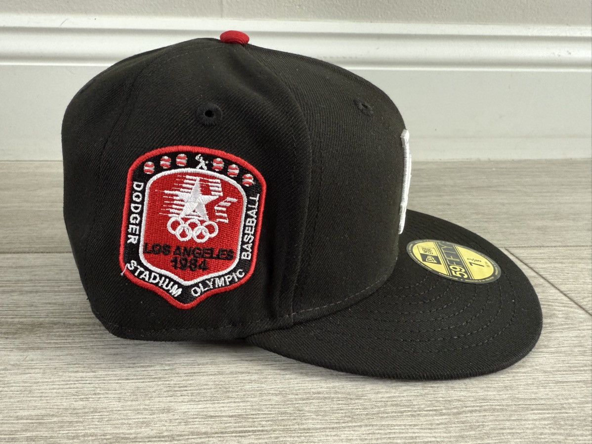 Hat Club × MLB × New Era LA Los Angeles Dodgers New Era Black White Red Fitted 7 3/8 Size ONE SIZE - 2 Thumbnail
