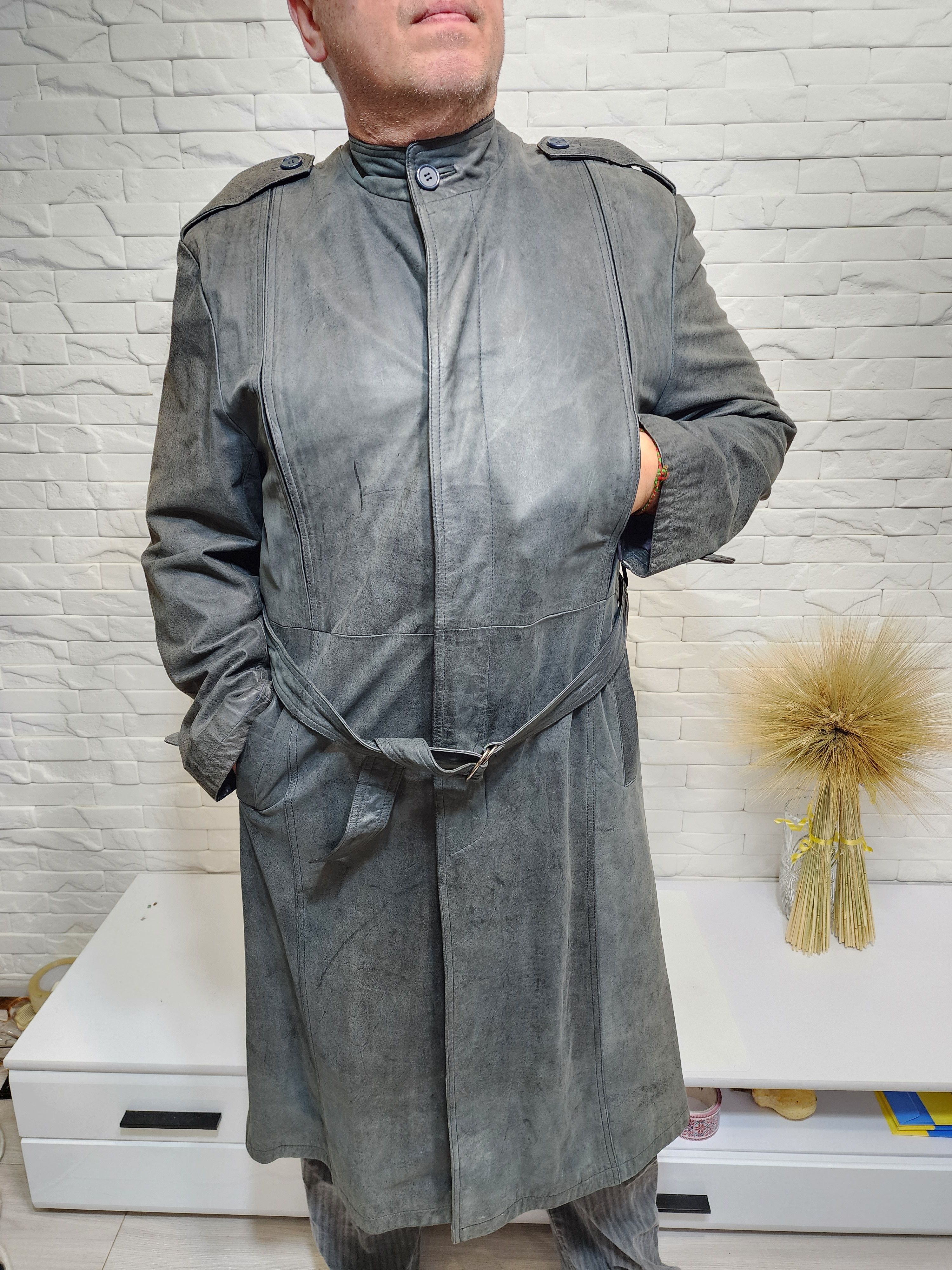 Genuine Leather Gray Genuine Leather Men's Coat with Belt Size US L / EU 52-54 / 3 - 1 Thumbnail