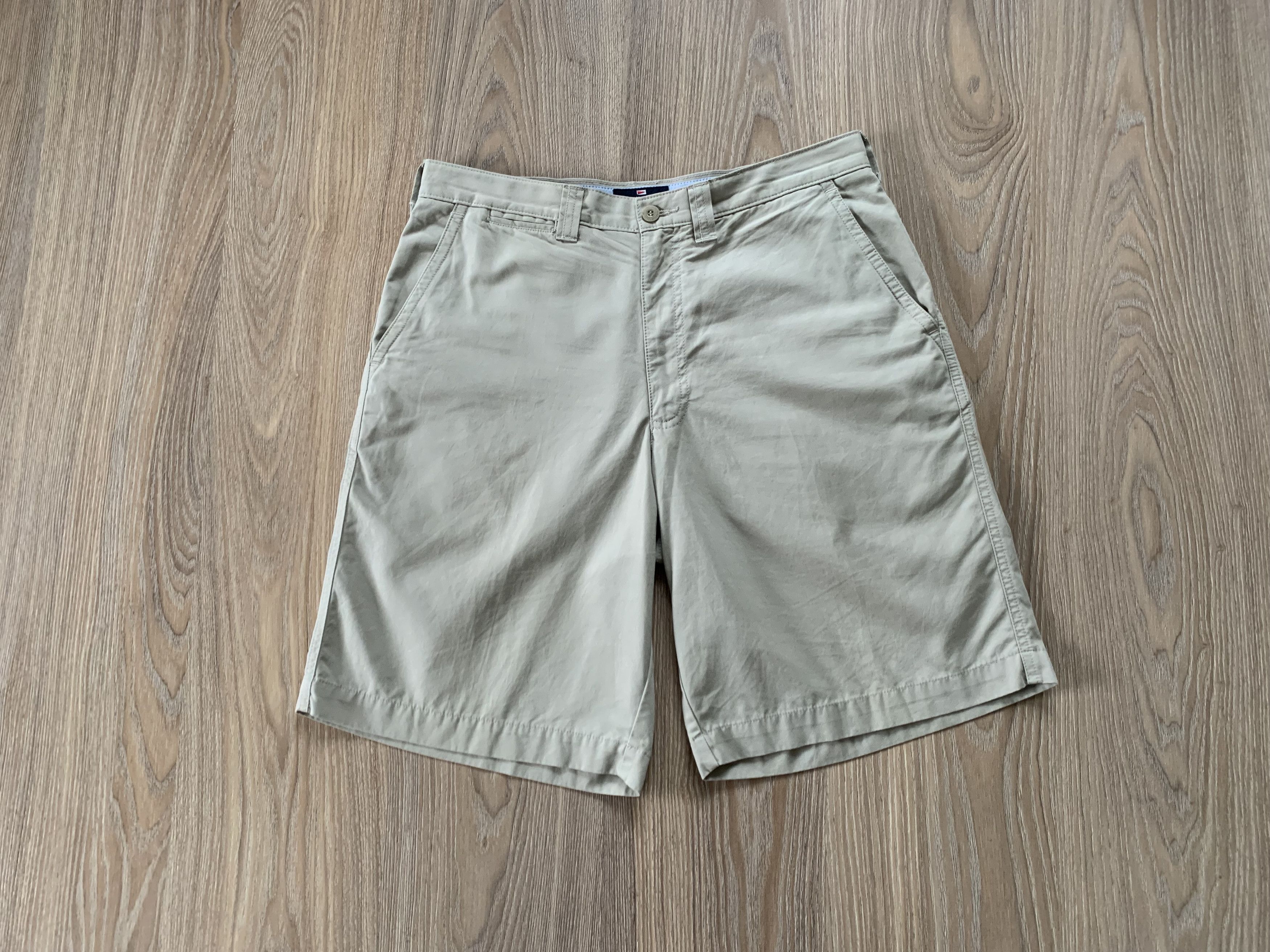 Marks & Spencer Marks & Spencer Casual Cotton Chino Shorts Size US 34 / EU 50 - 9 Thumbnail