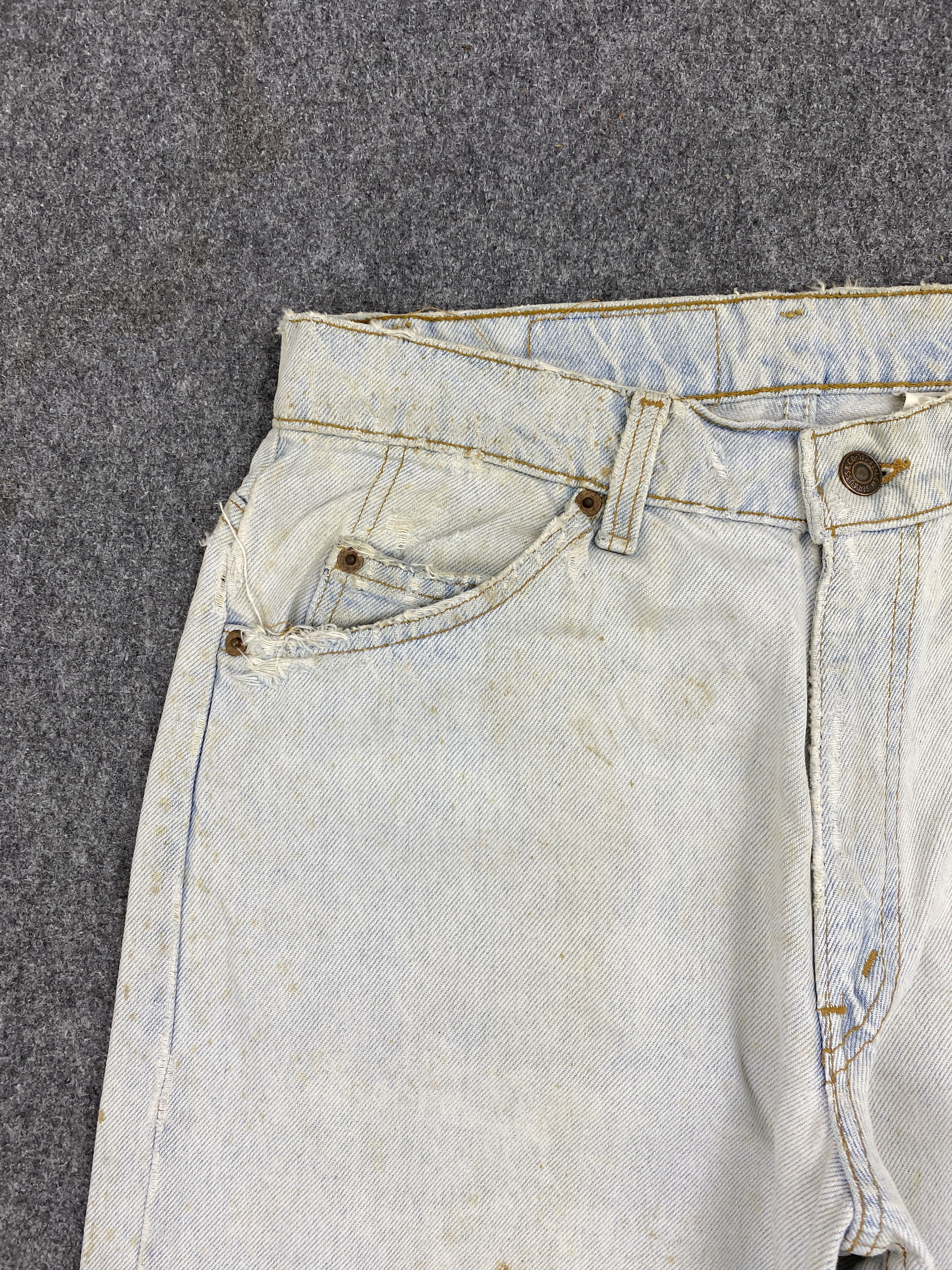 Levi's × Vintage Light Washed Vintage 90s Levis 560 Orange Tabs Jeans Size US 29 - 7 Thumbnail