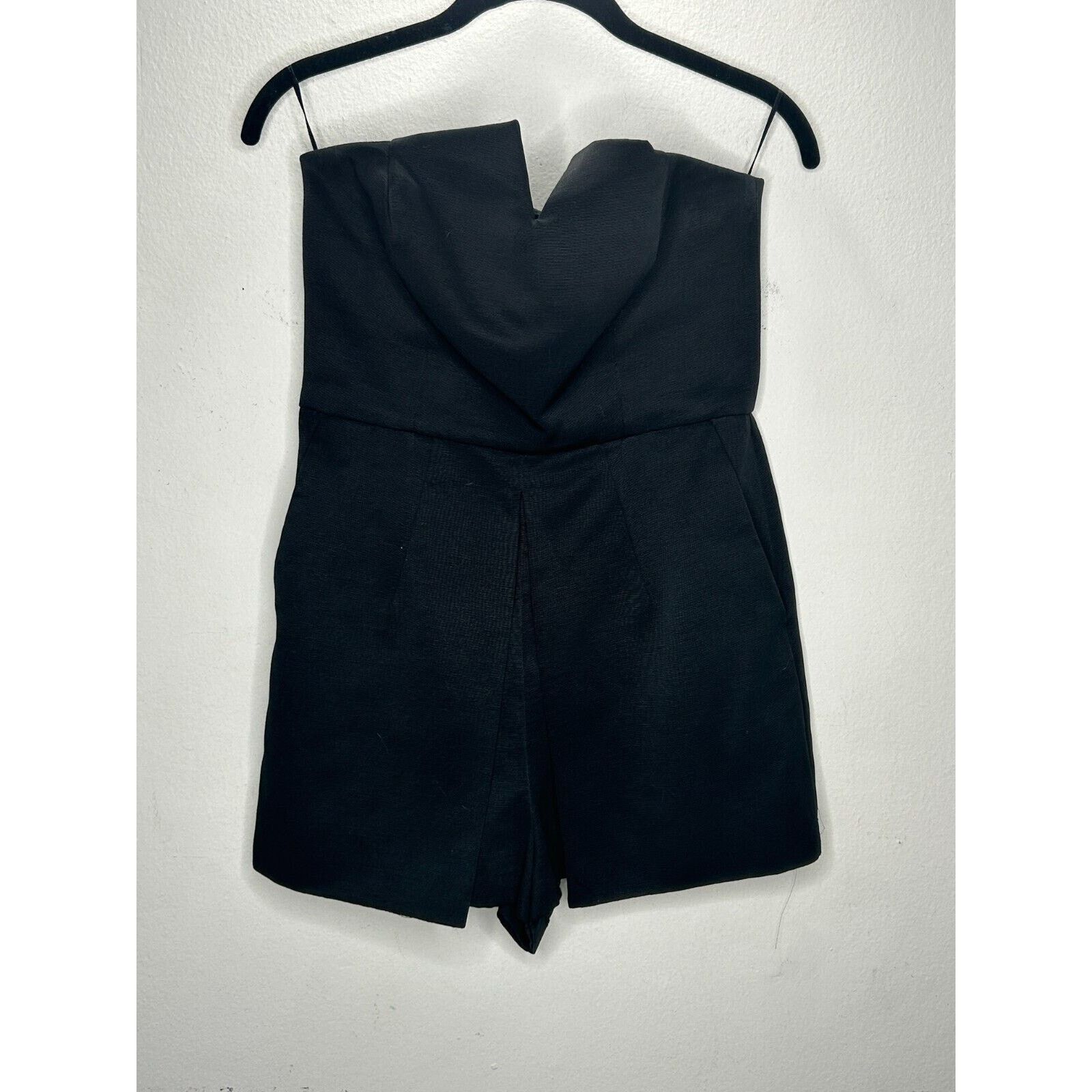 Topshop Topshop Black Strapless V Front Pleats Pockets Zip Romper 6 Size M / US 6-8 / IT 42-44 - 1 Thumbnail