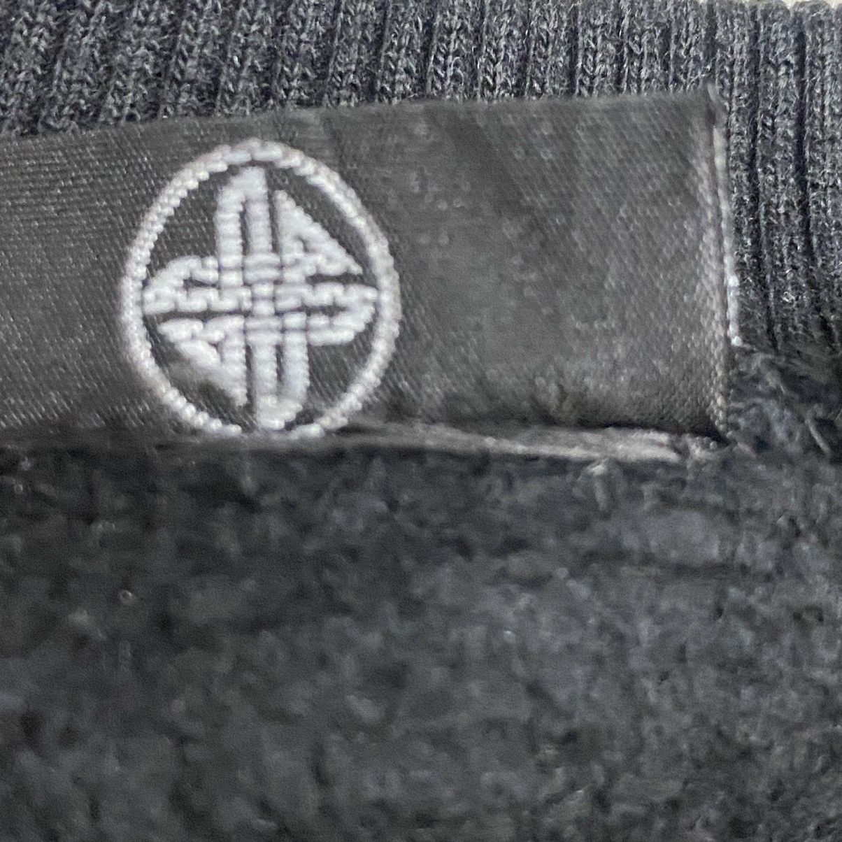 Japanese Brand HILL CROP SIGN OF THE CROSS SWEATSHIRT Size US L / EU 52-54 / 3 - 9 Thumbnail