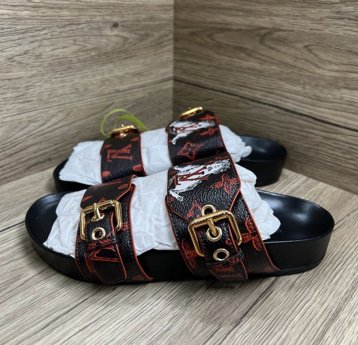 Louis Vuitton Louis Vuitton Bom Dia All-over Print Slippers J41 Size US 5 / IT 35 - 1 Thumbnail