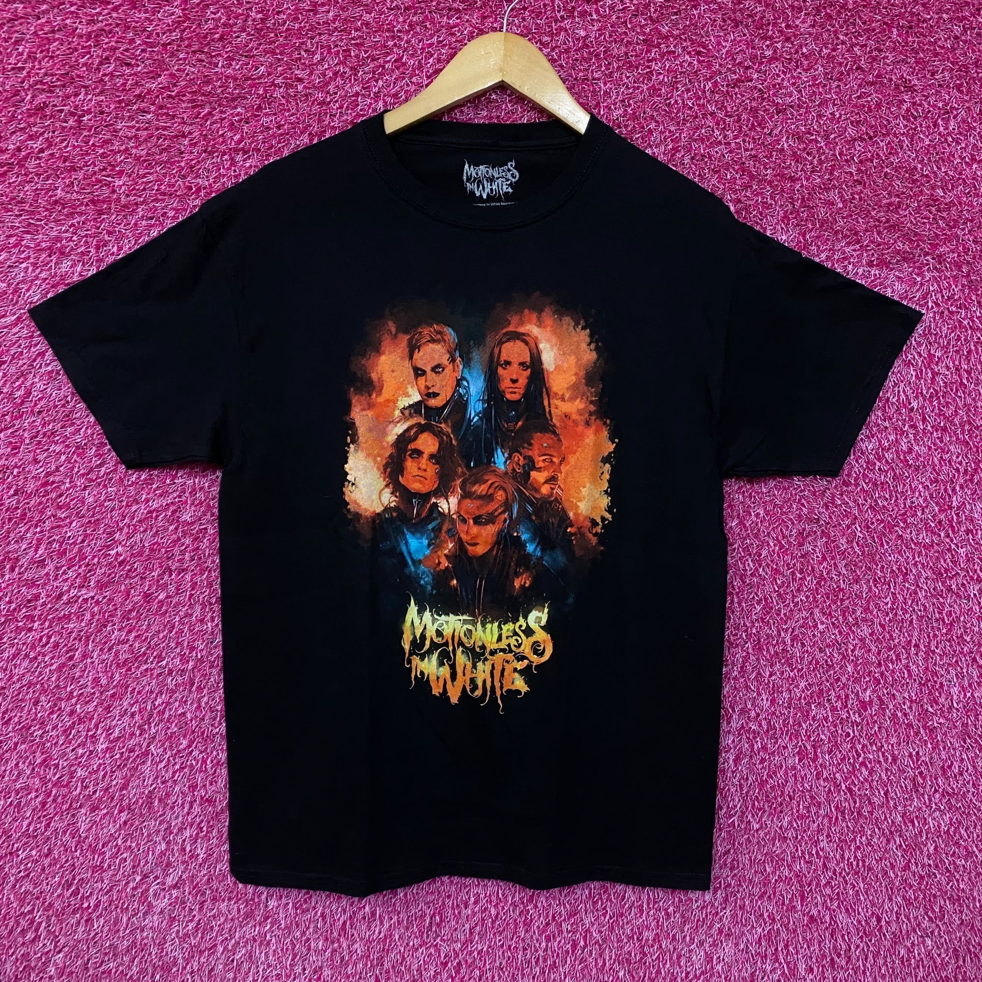 Band Tees Motionless in White Watercolor Portrait T-shirt size large Size US L / EU 52-54 / 3 - 1 Thumbnail