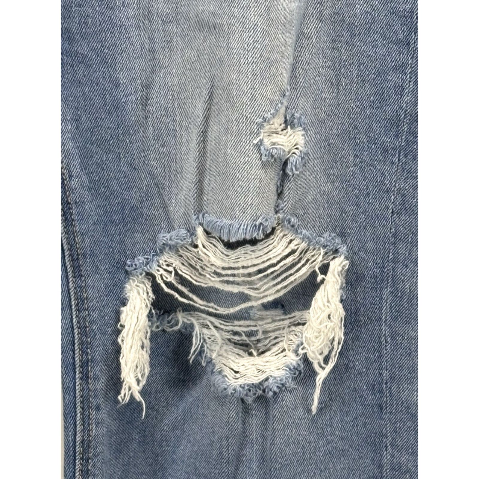 American Eagle Outfitters American Eagle Mom Jeans Women’s Size 12 Distressed Medium Wash Y2K Blue Festival Size 34" / US 12 / IT 48 - 5 Thumbnail