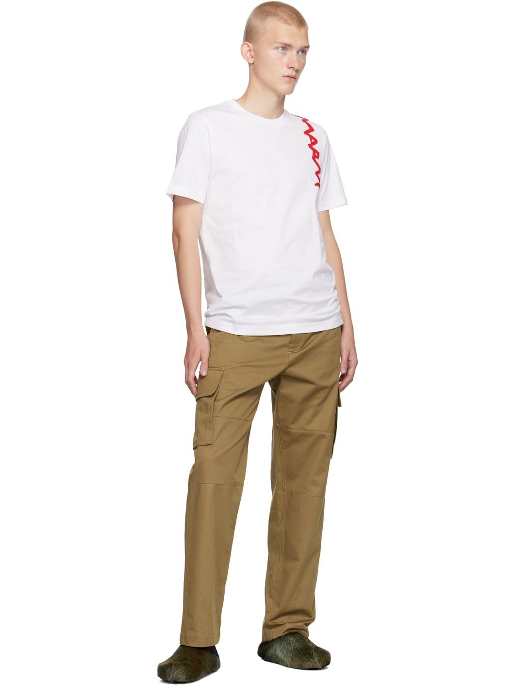 Marni o1w1db11125 Mending Logo T-Shirt in White Size US M / EU 48-50 / 2 - 3 Thumbnail