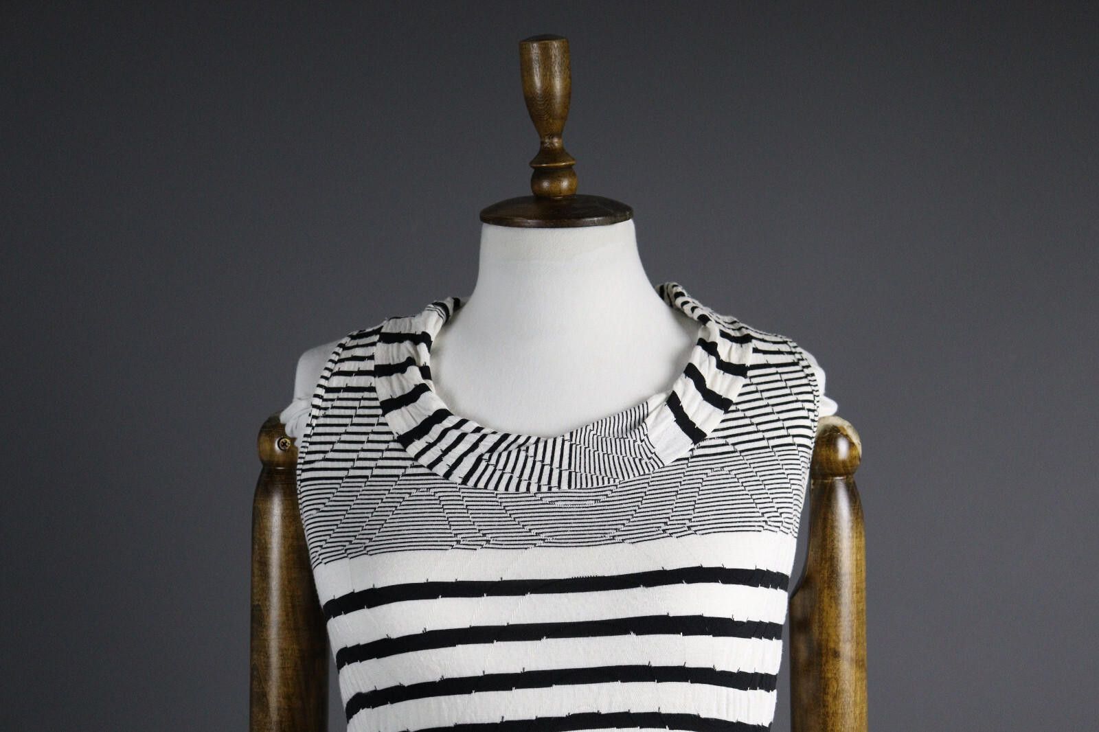 Designer Absolut by Zebra Stripe Summer Cocktail A-Line Dress Size 34 Size M / US 6-8 / IT 42-44 - 2 Thumbnail