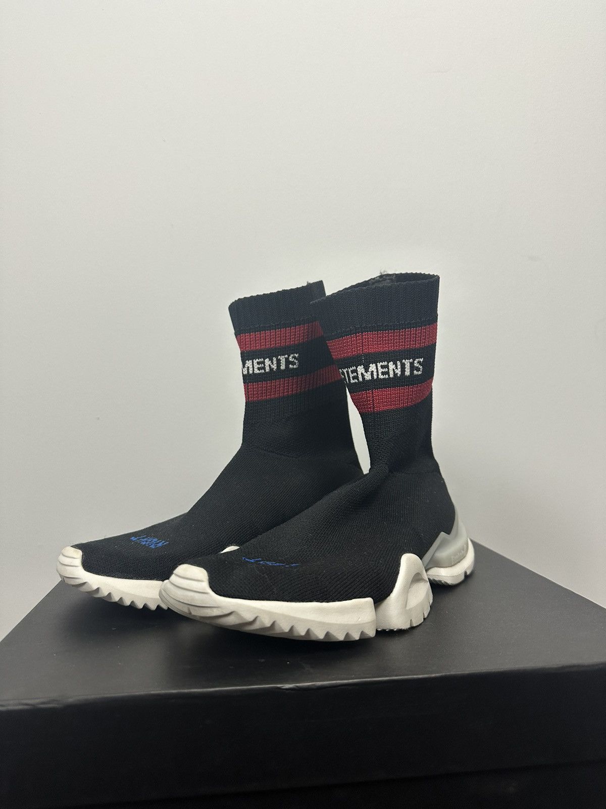 未使用 VETEMENTS x REEBOK L ソックス 2025年最新】Yahoo!オークション -vetements reebok sock runner