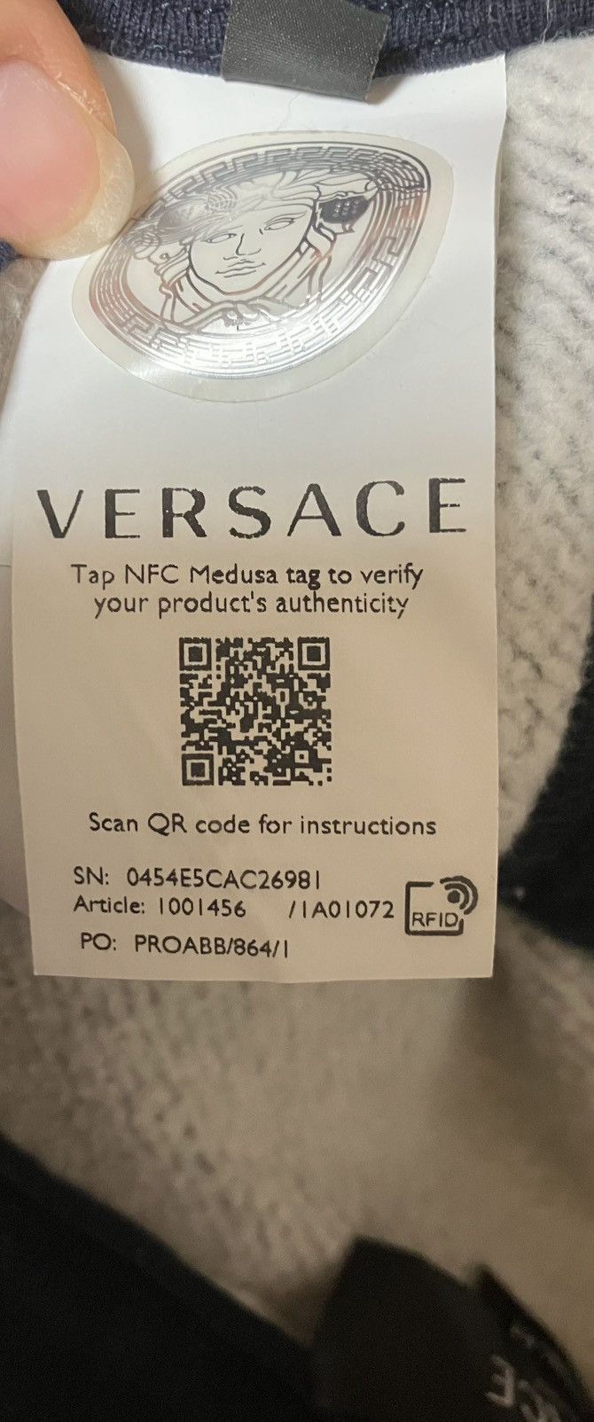 Versace versace logo training pants Size US 30 / EU 46 - 4 Thumbnail