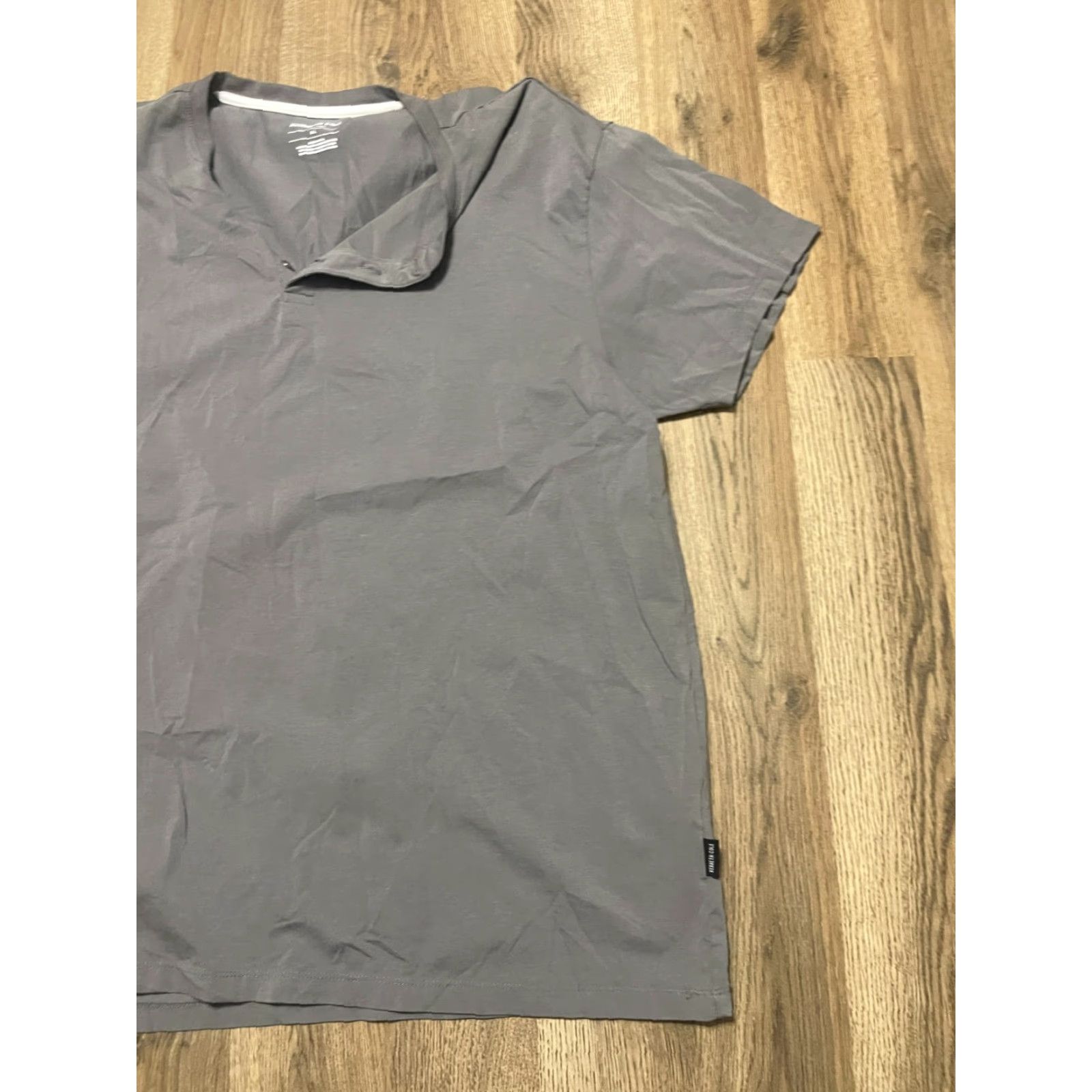 Kenneth Cole Kenneth Cole Shirt, Men's XL, Gray, 1/4 Buttons, Short Sleeve, T-Shirt, Regular, Solid, Men, NECK? Size US XL / EU 56 / 4 - 3 Thumbnail