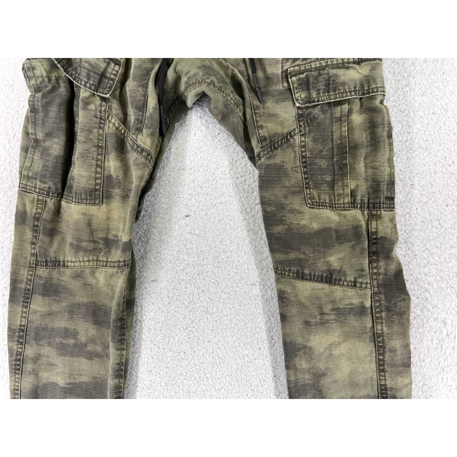 Cotton On Cotton On Jeans Womens Camouflage Green 28 Denim 5-Pocket Tapered High Rise Cotton Blend Cargo Jogger Size 28" / US 6 / IT 42 - 3 Thumbnail