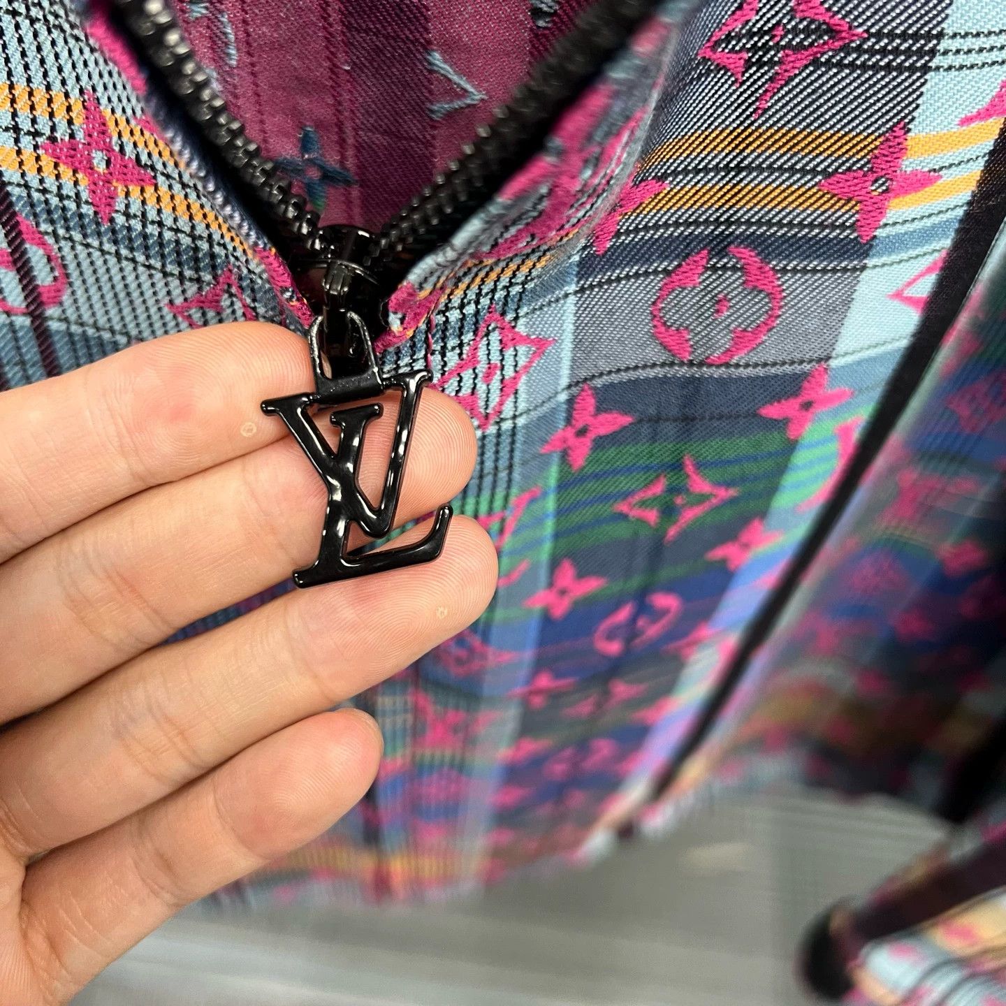 Louis Vuitton LV 21SS Men's Windbreaker 50 99 New #10563 Size US M / EU 48-50 / 2 - 3 Thumbnail