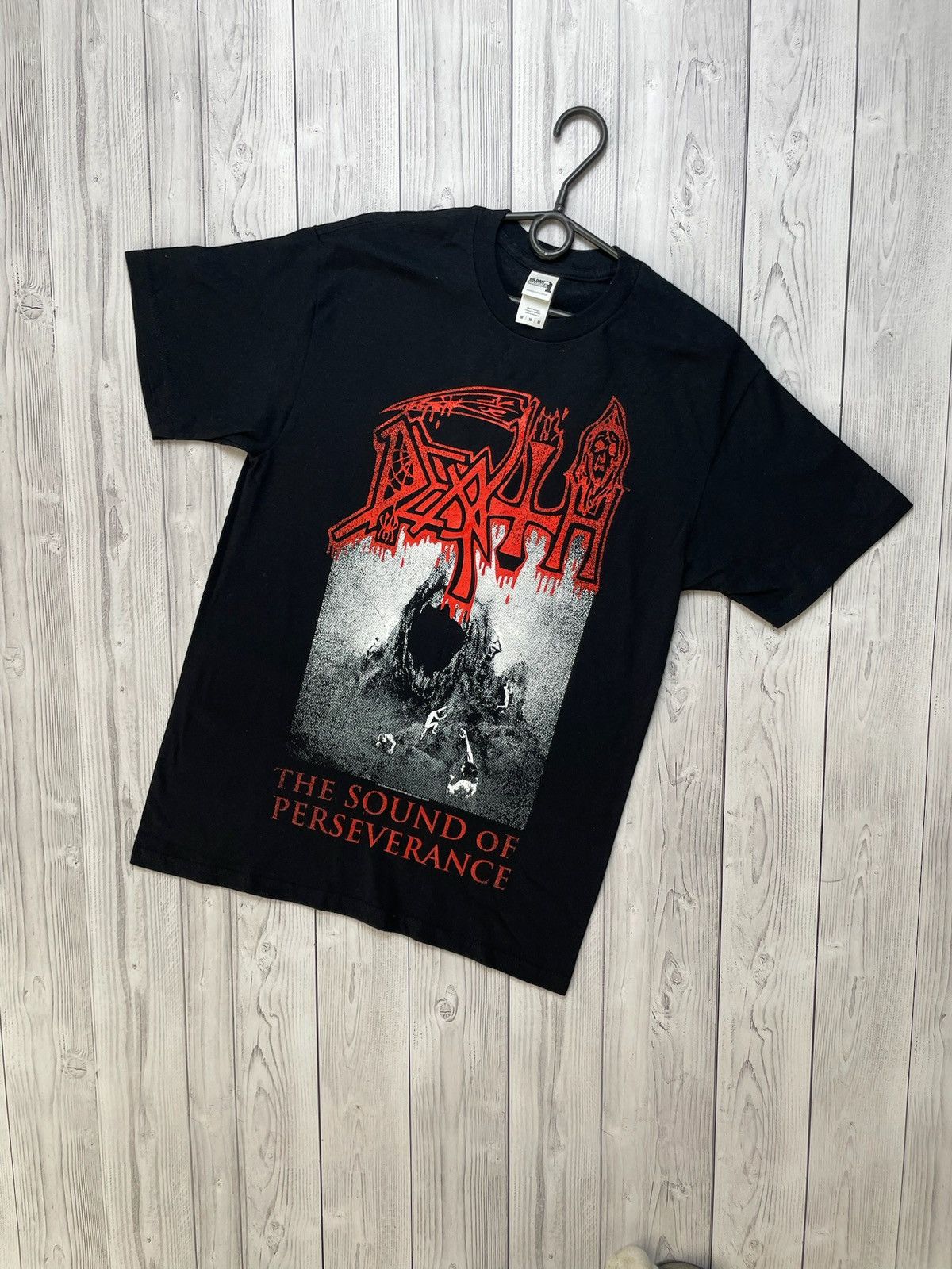 Band Tees Vintage Death rock tee Metal big logo Y2K Band tee Metal M Size US M / EU 48-50 / 2 - 1 Thumbnail