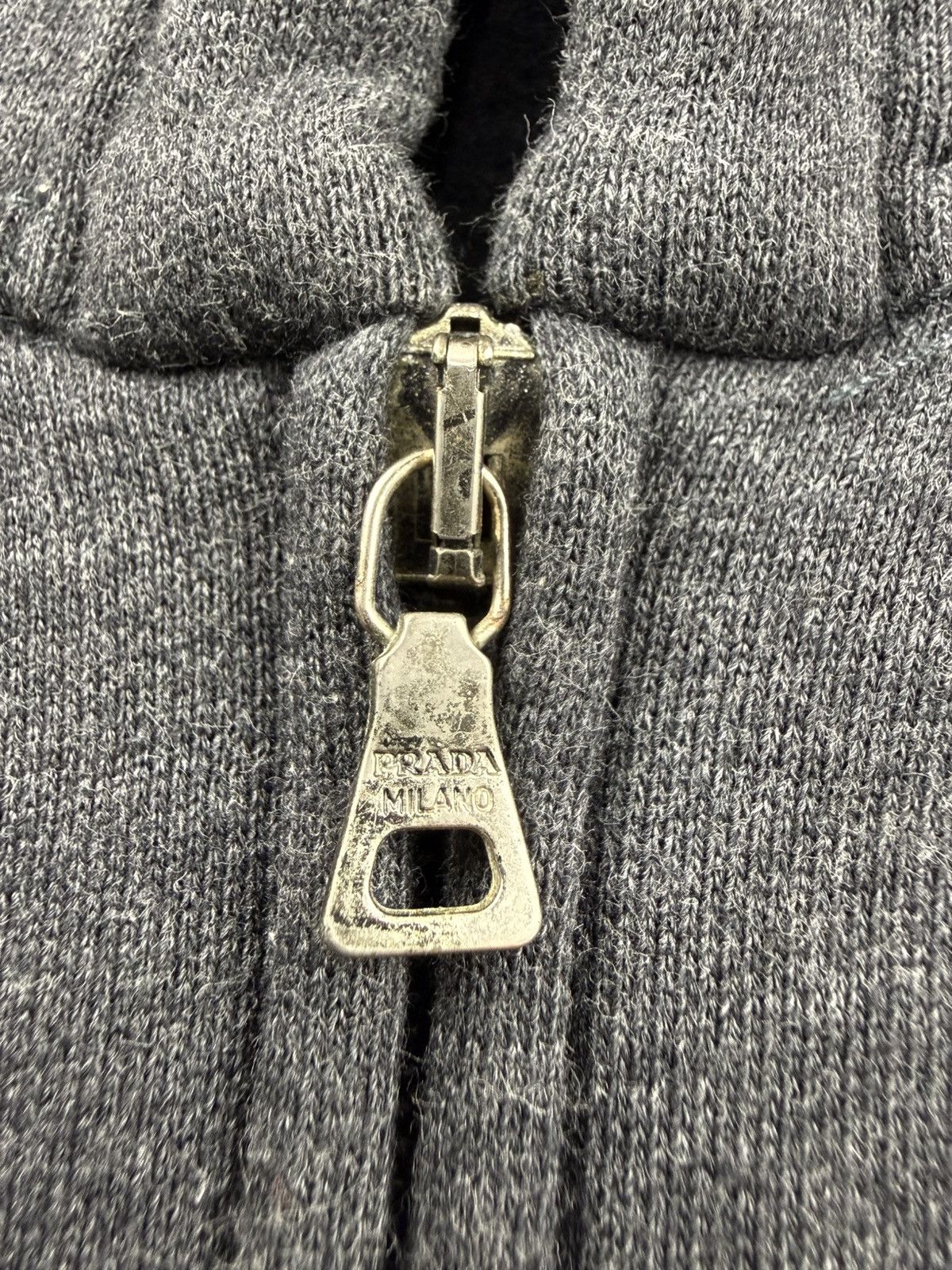 Prada Prada Sport Sleeveless Hoodie Size US S / EU 44-46 / 1 - 6 Thumbnail