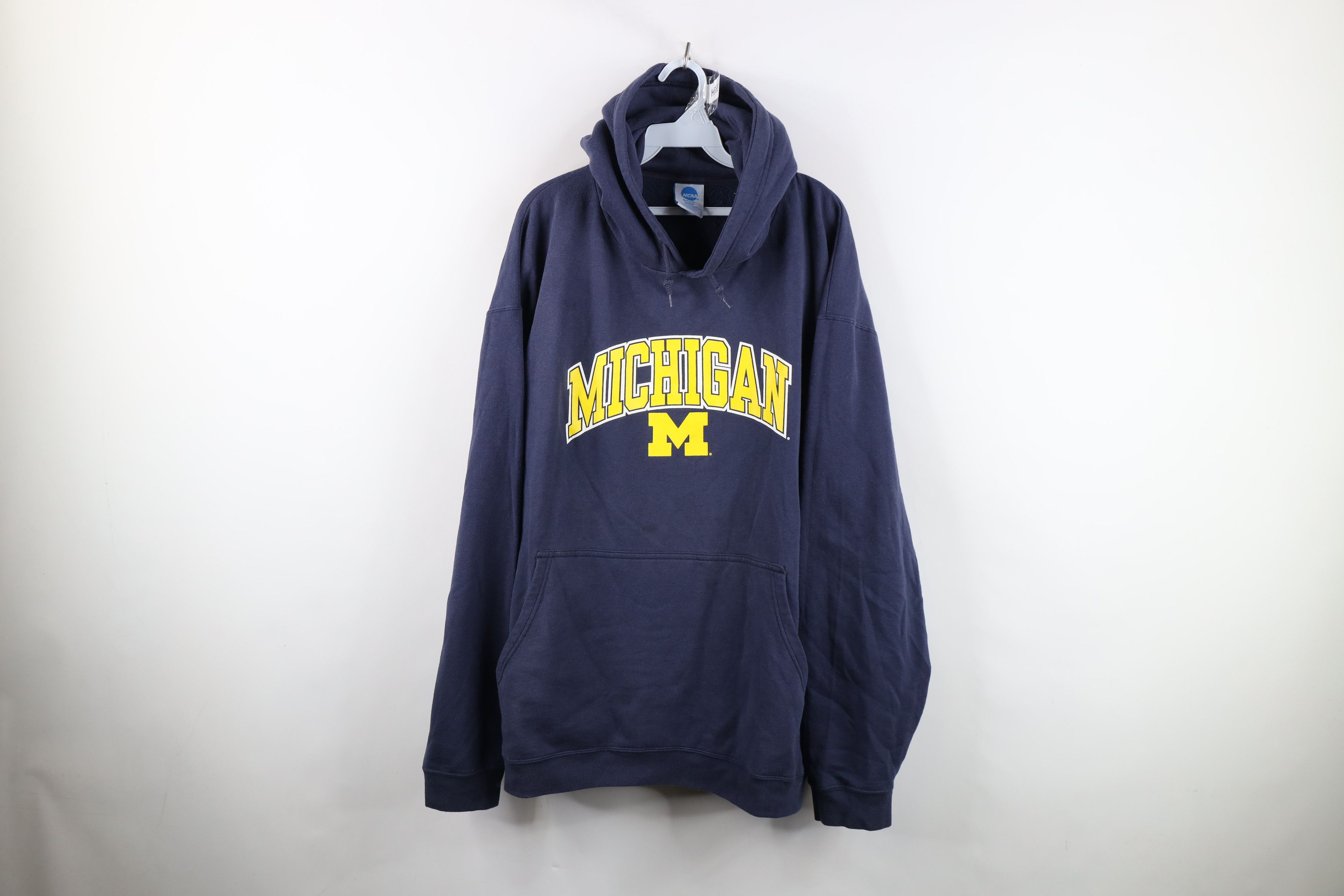 Vintage Vintage Spell Out University of Michigan Hoodie Sweatshirt Size US XXL / EU 58 / 5 - 1 Thumbnail