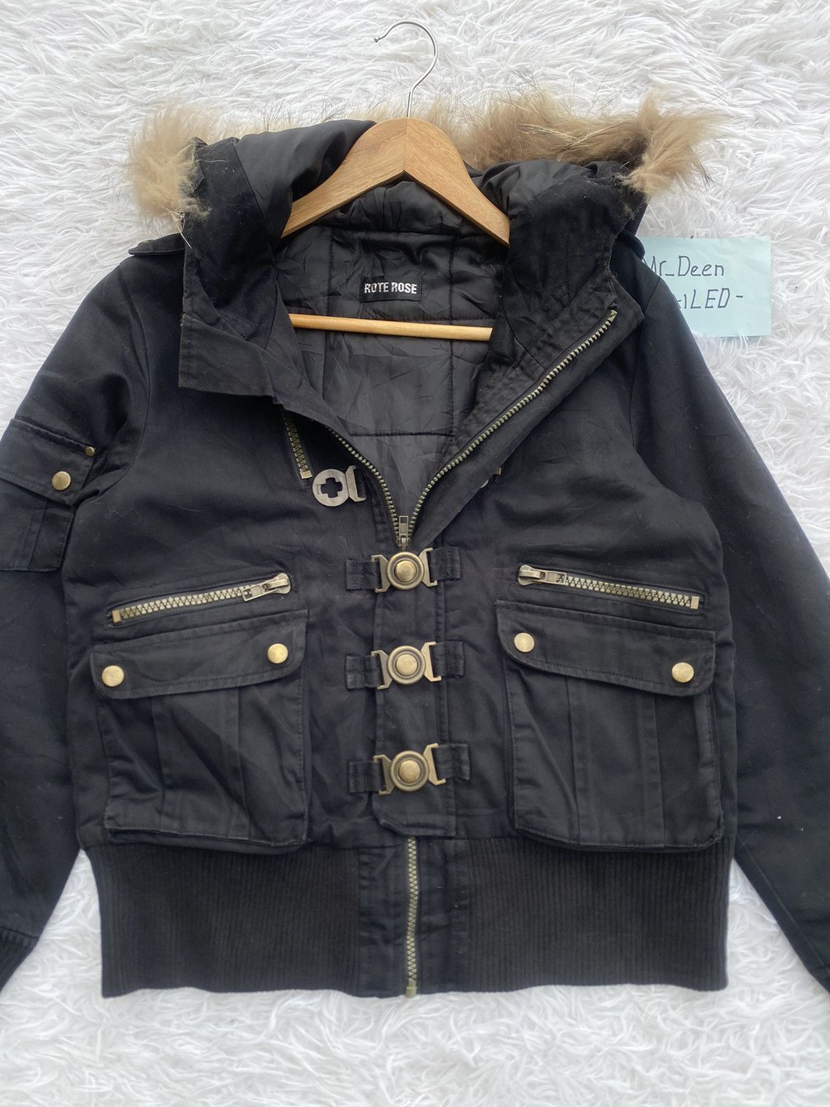 Japanese Brand Rare Rote Rose Japanese Brand Furry Jacket Size US S / EU 44-46 / 1 - 7 Thumbnail