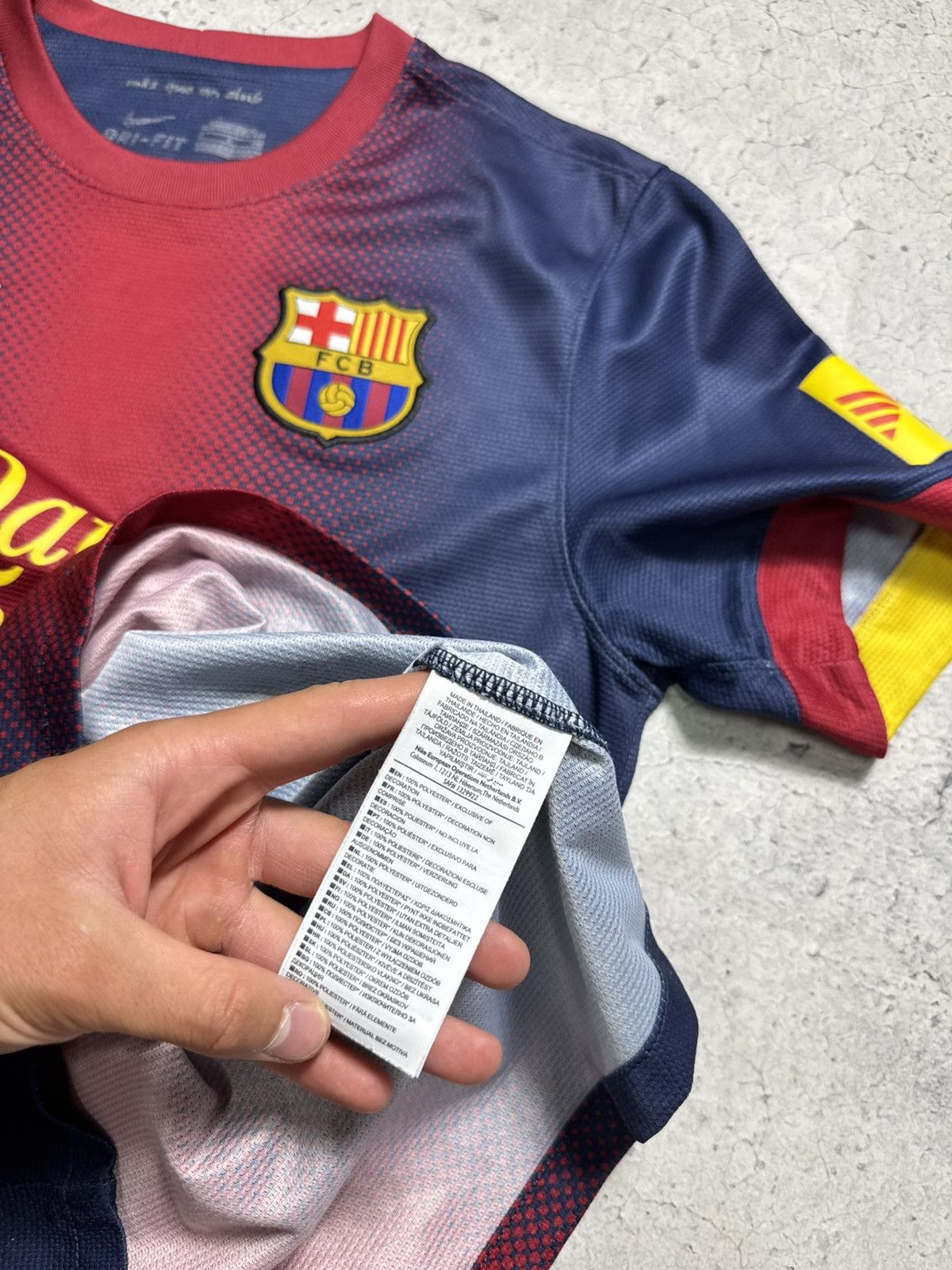 Nike Nike FC Barcelona Vintage Soccer Jersey 2012/2013 Y2K Size US S / EU 44-46 / 1 - 11 Thumbnail