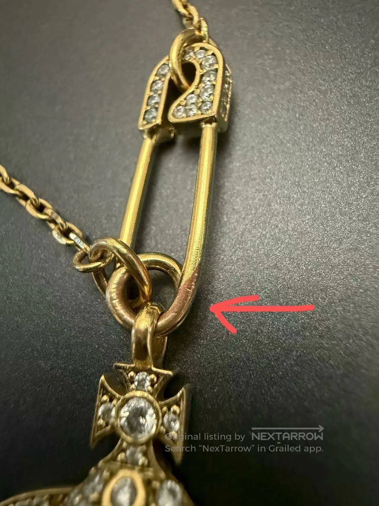 Vivienne Westwood Vivienne Westwood Saturn Brooch Necklace. Size ONE SIZE - 3 Thumbnail