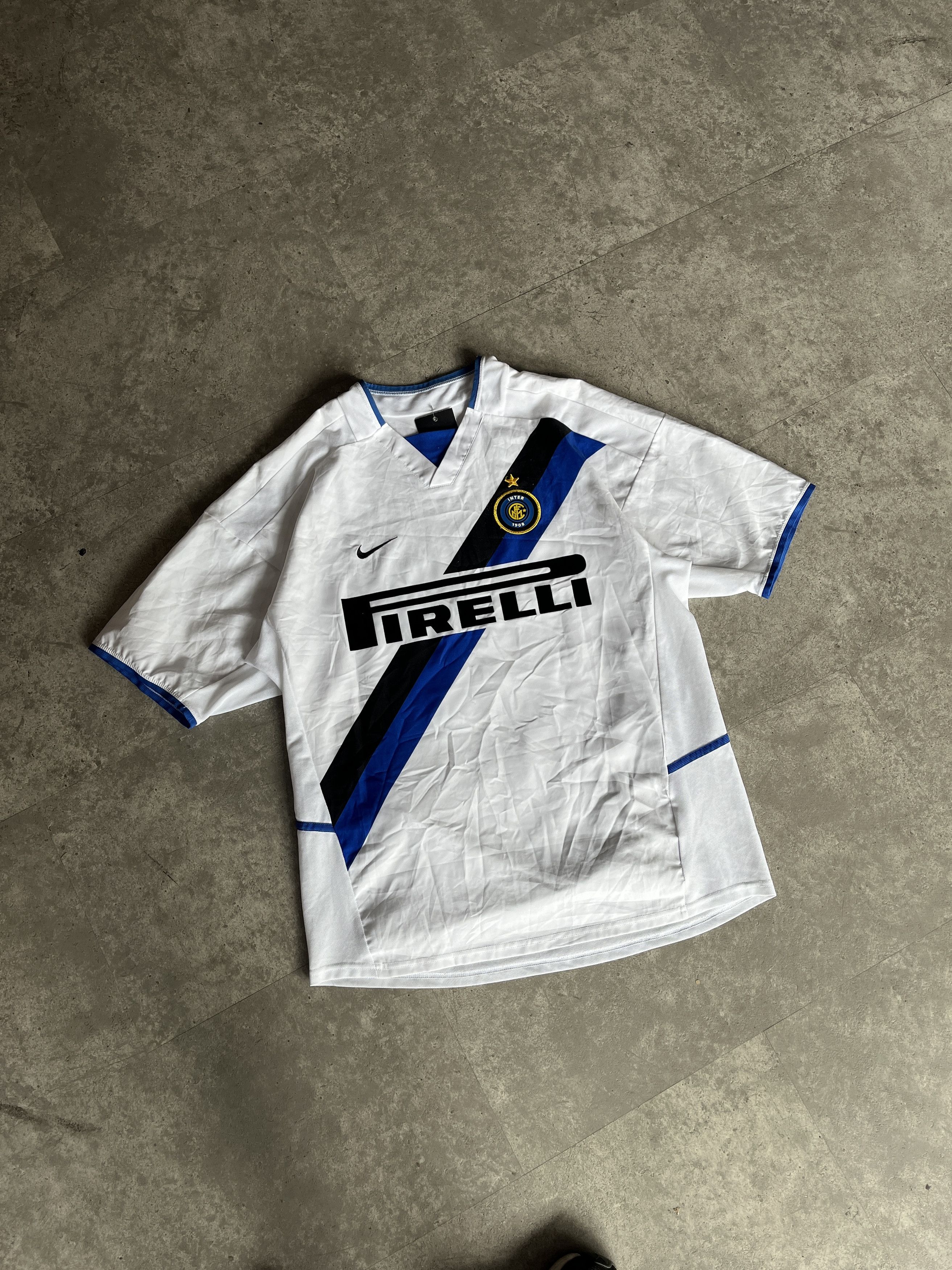 ウェア 00s 04/05 NIKE INTER MILAN Away Jersey 00s 04/05 NIKE INTER MILAN Away Jersey - メルカリ