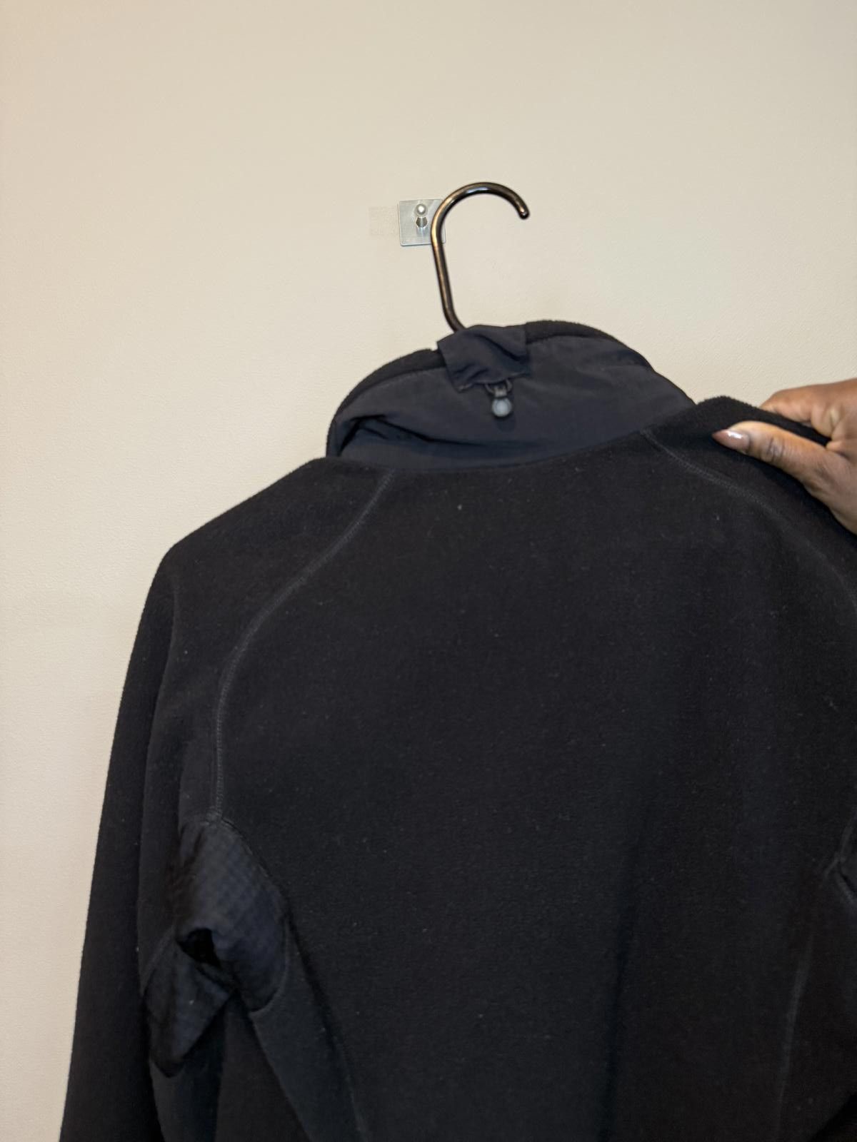 Patagonia Patagonia Women's Black Fleece R Jacket Coat Size S / US 4 / IT 40 - 3 Thumbnail