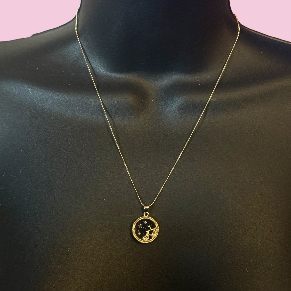 Other Gold tone Libra zodiac pendant necklace Size ONE SIZE - 1 Thumbnail