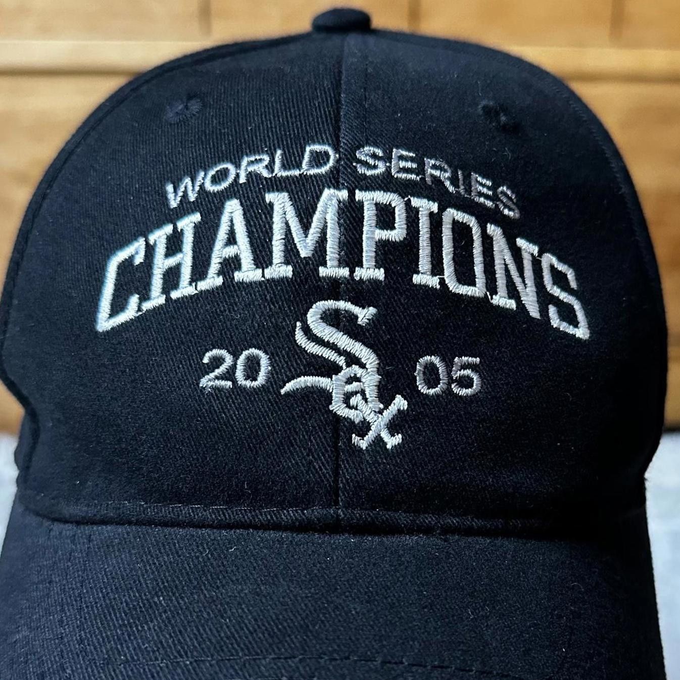 Designer Vintage Chicago White Sox 2005 MLB Champs Baseball Hat Size ONE SIZE - 3 Thumbnail