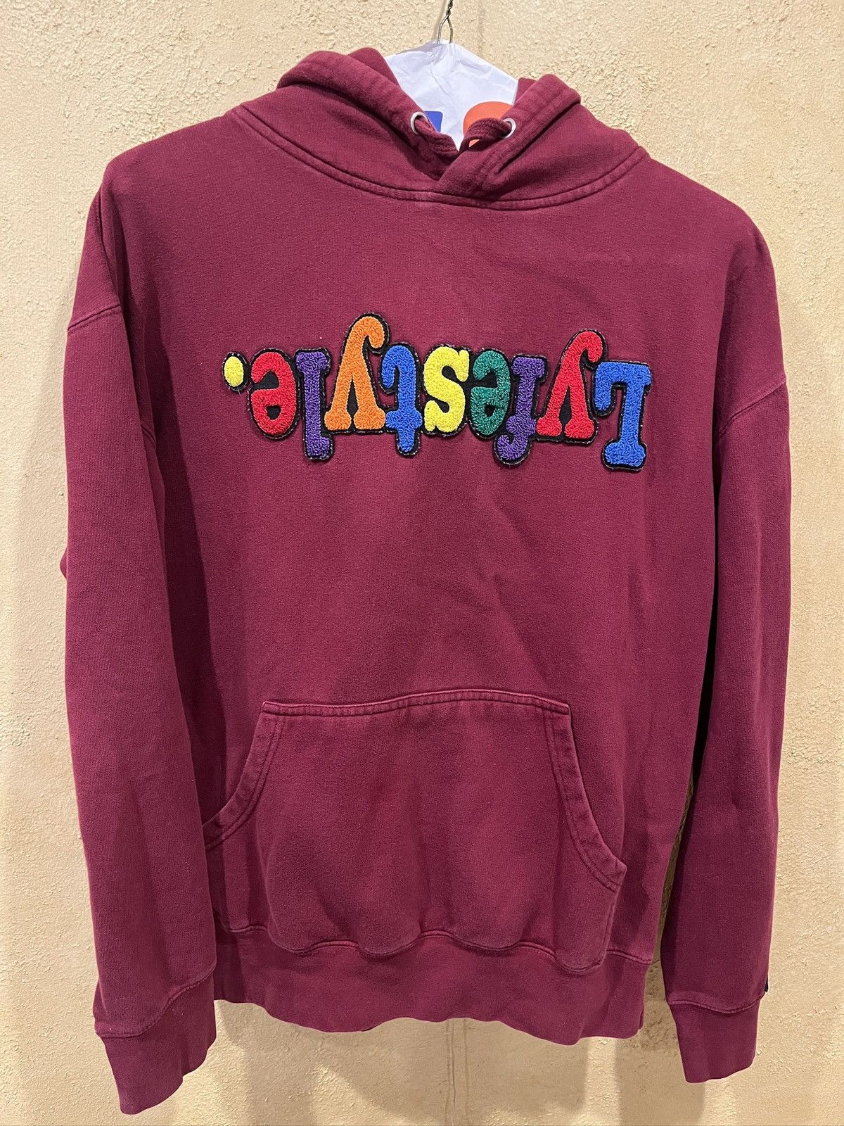 Other LYFESTYLE burgundy hoodie Size US L / EU 52-54 / 3 - 1 Thumbnail