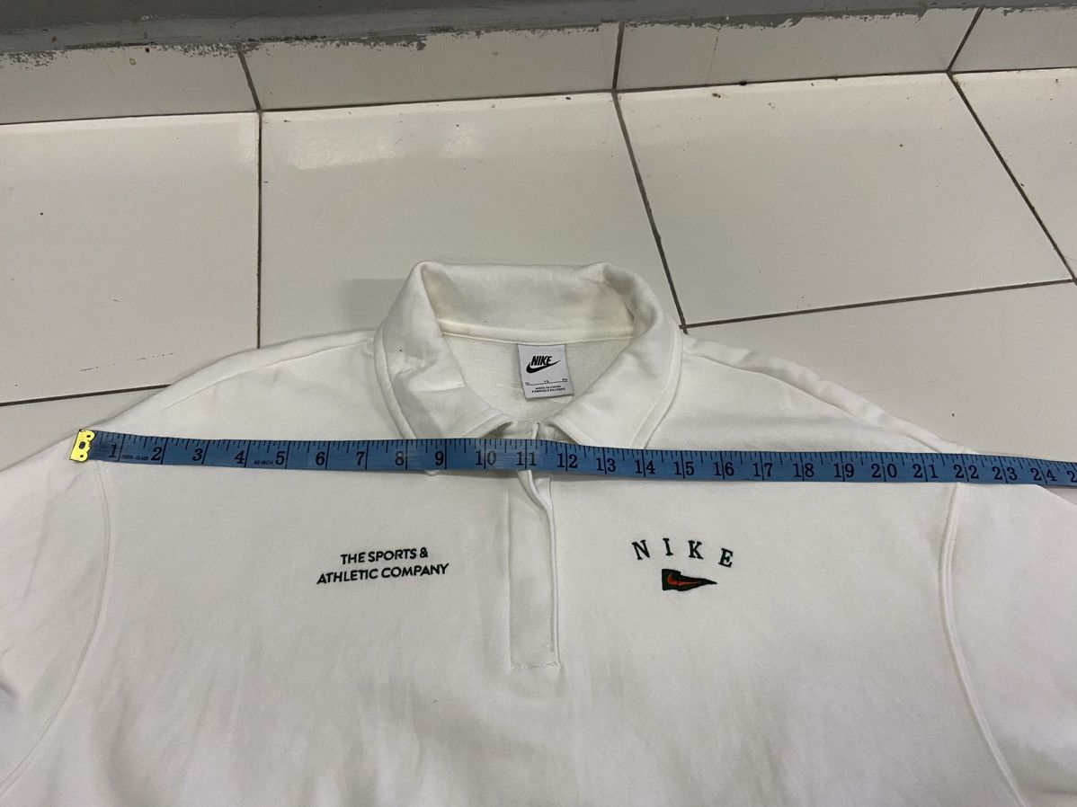Nike NIKE THE SPORTS & ATHLETIC COMPANY OVERSIZED CROP Size XL / US 12-14 / IT 48-50 - 14 Thumbnail