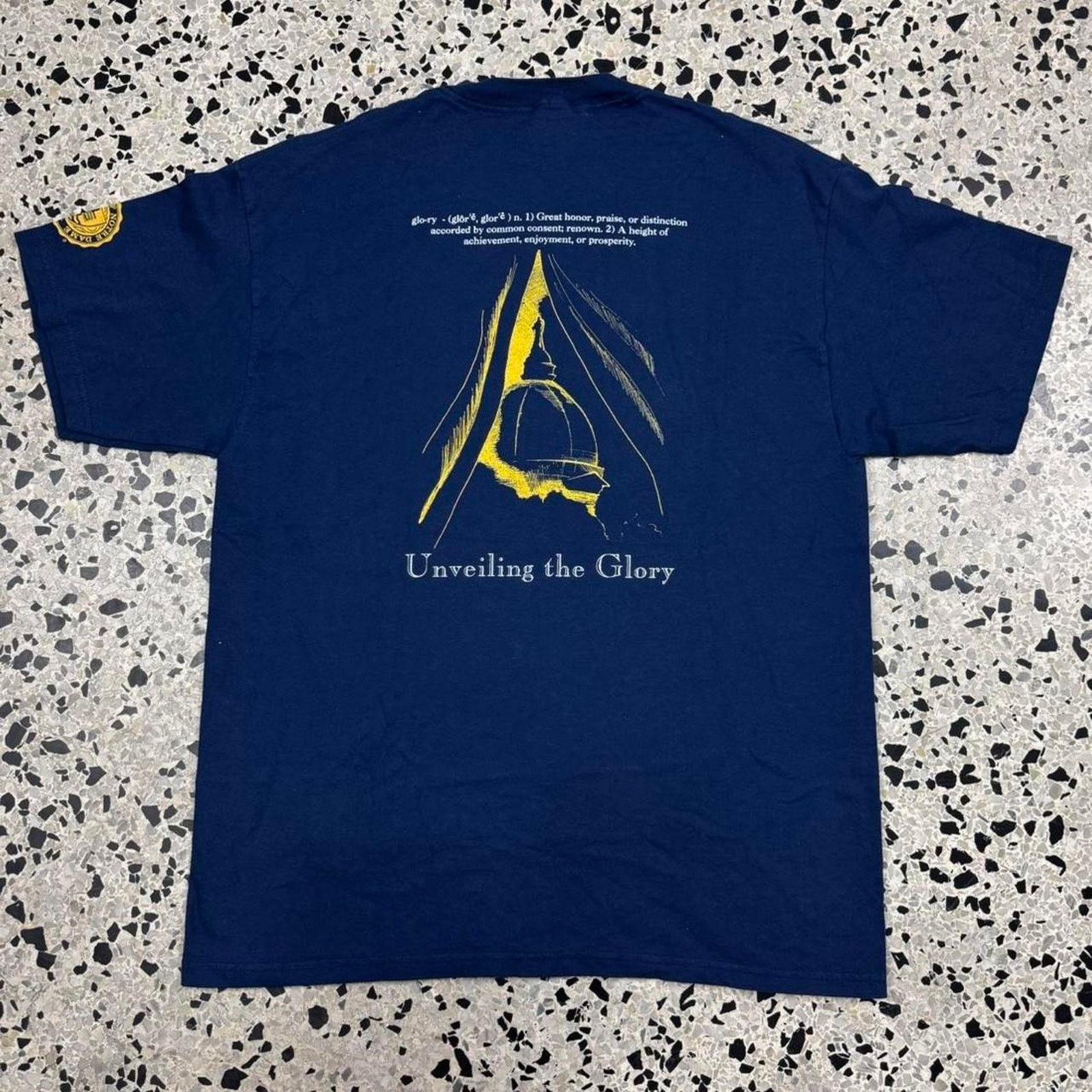 Hanes × Vintage VINTAGE Y2K UNIVERSITY OF NOTRE DAME VISITATION WEEKEND TEE: Size US L / EU 52-54 / 3 - 6 Thumbnail