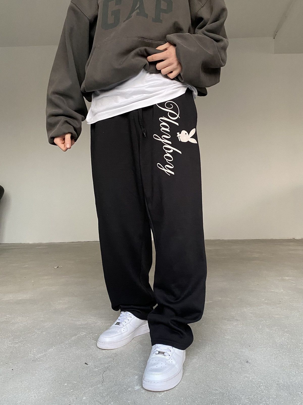 Playboy Vintage Playboy Sweatpants Size US 32 / EU 48 - 3 Thumbnail