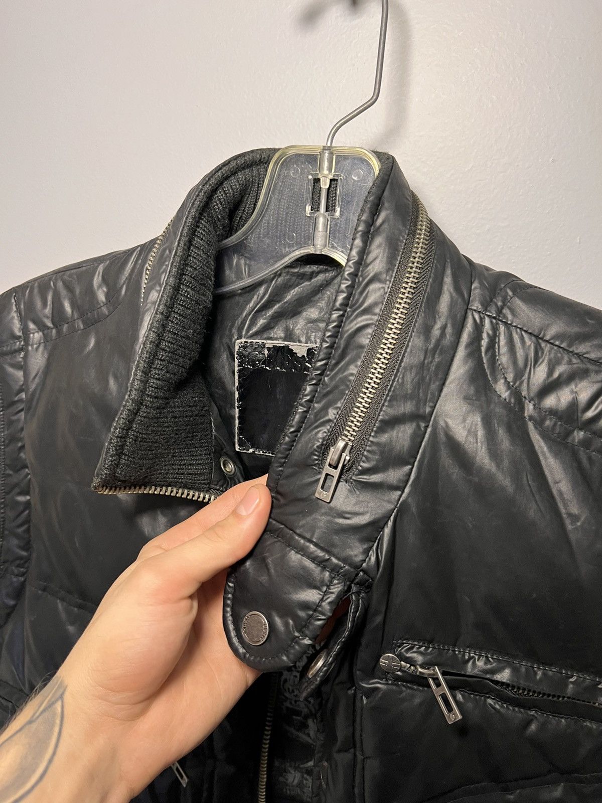 Guess Vintage Guess waterfowl/down puffer vest with hidden hood Size US M / EU 48-50 / 2 - 18 Thumbnail