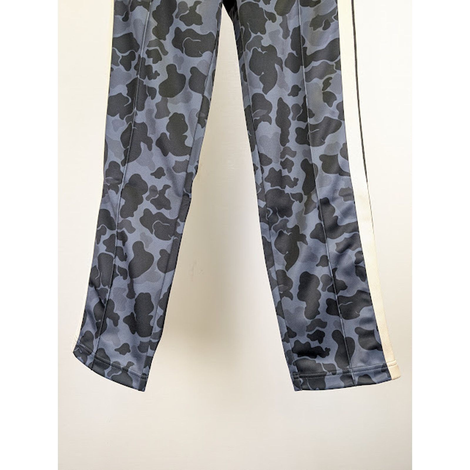 Palm Angels o1rshd1 Night Camo Track Pant in Black / White Size US 34 / EU 50 - 4 Thumbnail