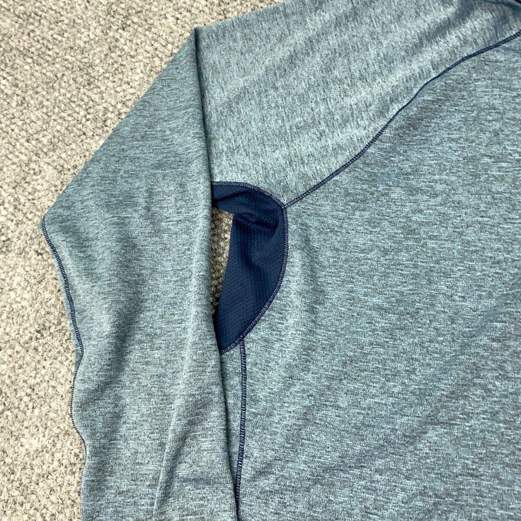 The North Face The North Face Shirt Mens Large Blue 1/4 Zip Pullover Flash Dry Mock Neck Activewear Regular Fit Long Sleeve Size US L / EU 52-54 / 3 - 4 Thumbnail