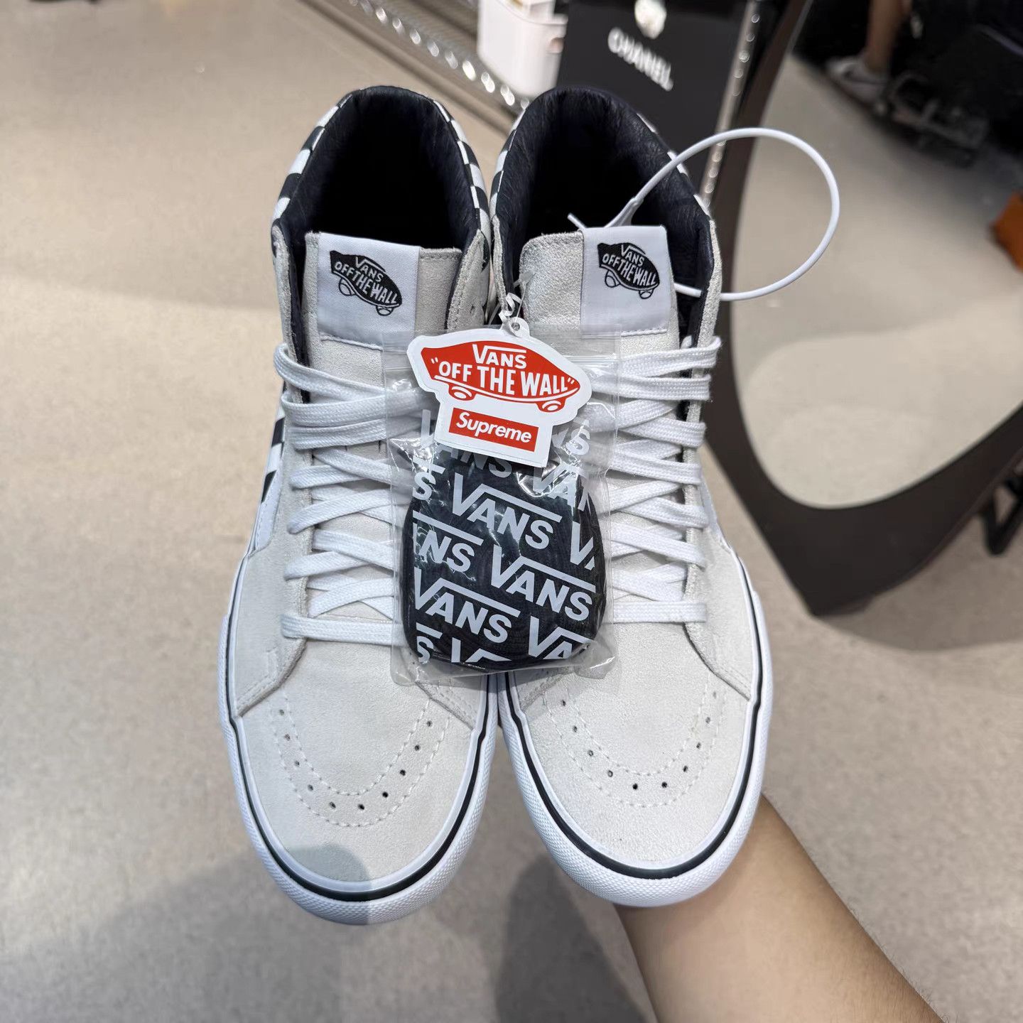 Vans Vans SK8 x Supreme Sneakers K15 Size US 9 / EU 42 - 5 Thumbnail