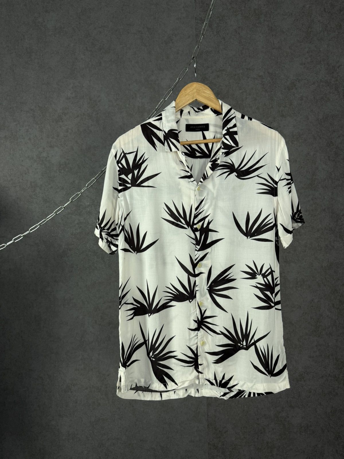 Allsaints Allsaints designer hawaiian shirt Size US S / EU 44-46 / 1 - 1 Thumbnail
