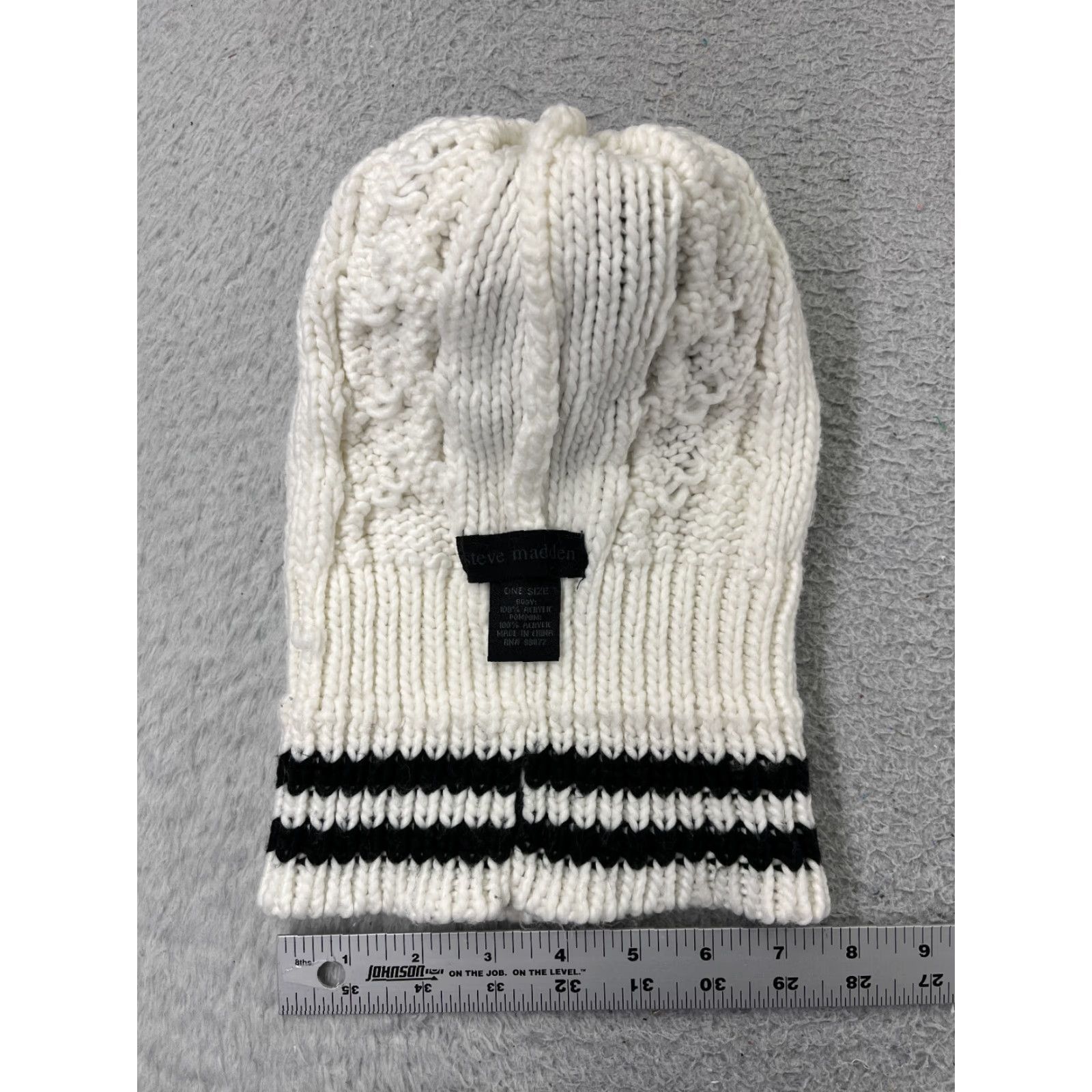 Steve Madden Steve Madden Beanie Womens One Size White Black Pom Knit Acrylic Ski Warm Knit Beanie Womens Beanie Men? Size ONE SIZE - 5 Thumbnail