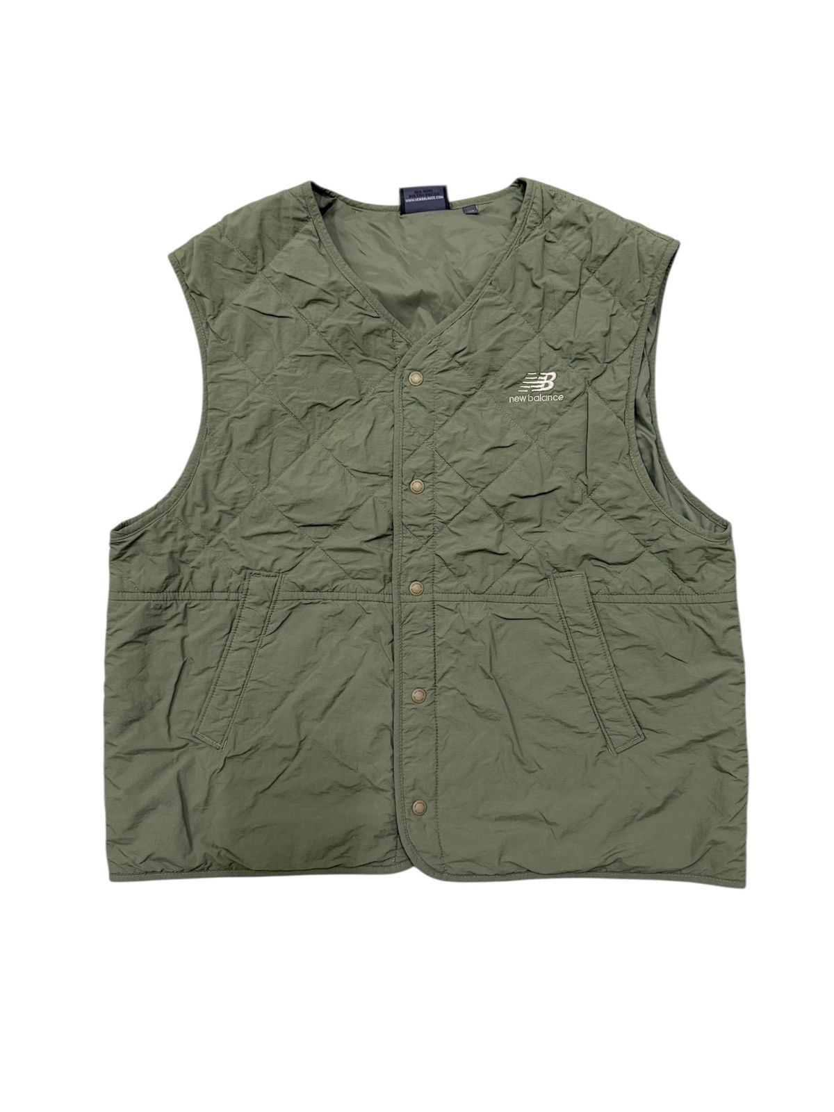 New Balance NEW BALANCE BACKHIT LOGO QUILTED SNAP BUTTON OLIVEGREEN VEST Size S / US 4 / IT 40 - 2 Thumbnail