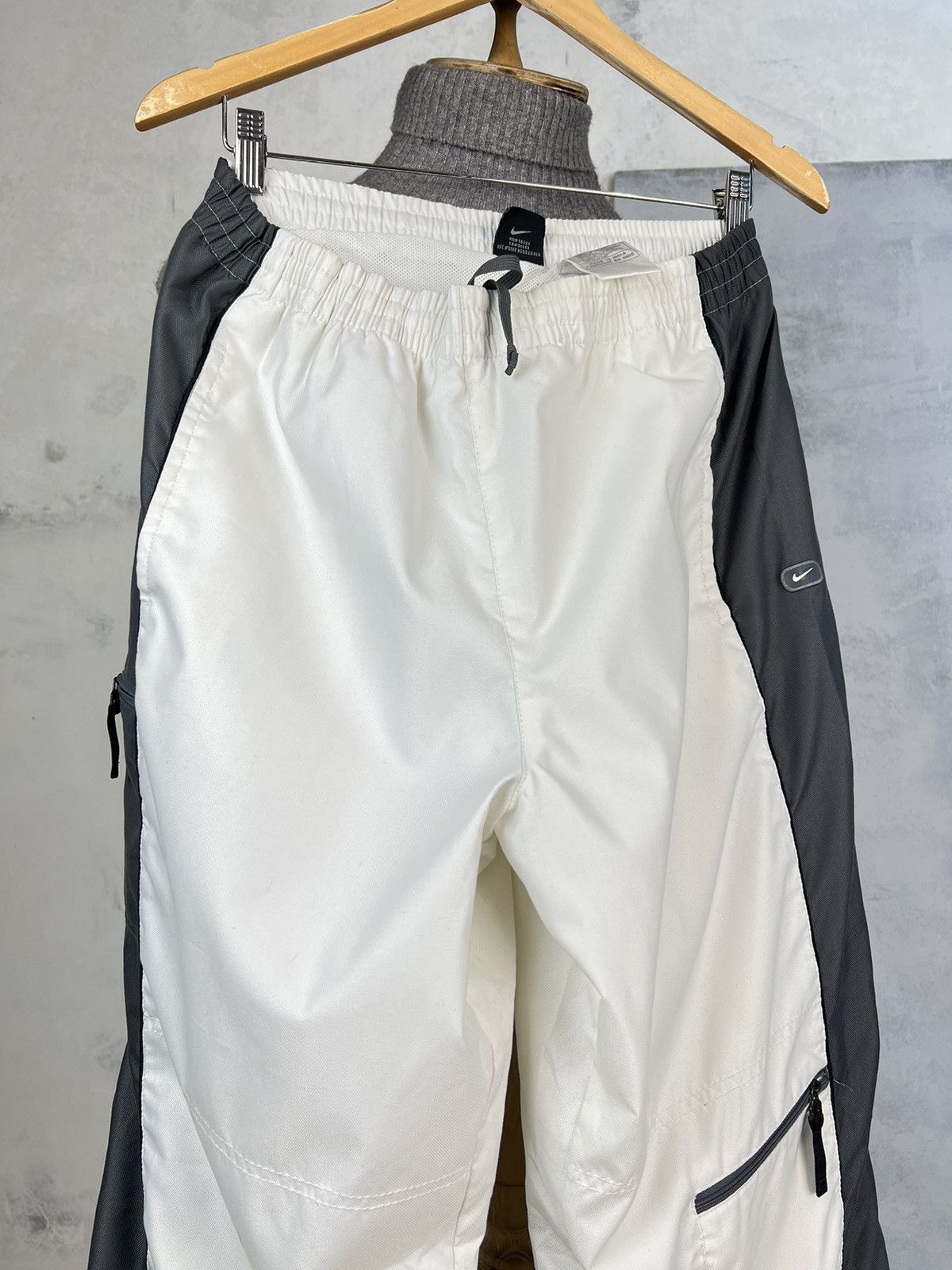 Vintage Vintage Nike Jogger Pants Size M - L Size US 32 / EU 48 - 7 Thumbnail