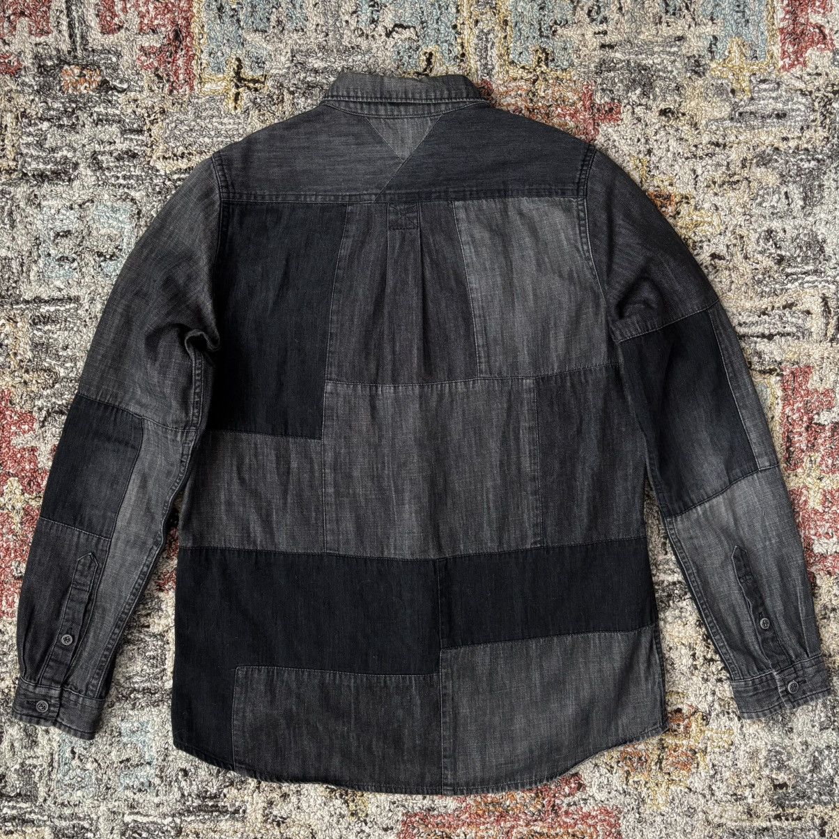 Engineered Garments White Mountaineering chambray patchwork buttonup shirt Size XS / US 0-2 / IT 36-38 - 4 Thumbnail