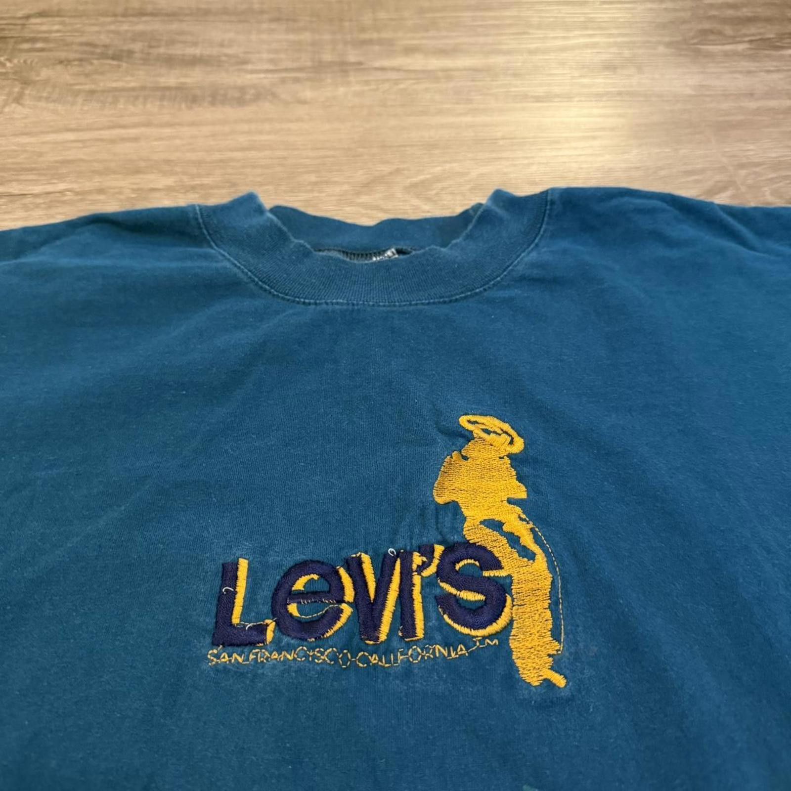 Levi's vintage Levi’s San Francisco cowboy embroidered t shirt 90s Size US M / EU 48-50 / 2 - 2 Thumbnail