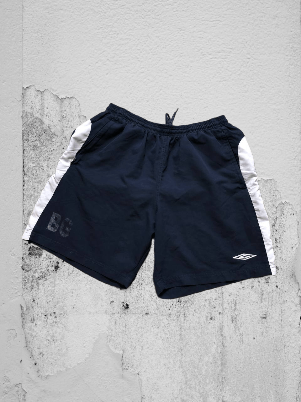 Umbro Shorts Umbro Navy Board Shorts Surf Shorts Swim Trunks Size US 36 / EU 52 - 1 Thumbnail