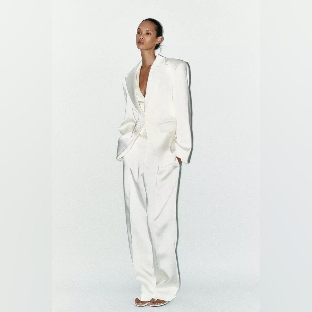 Zara ZARA OYSTER WHITE SATIN BLAZER Size M / US 6-8 / IT 42-44 - 2 Thumbnail