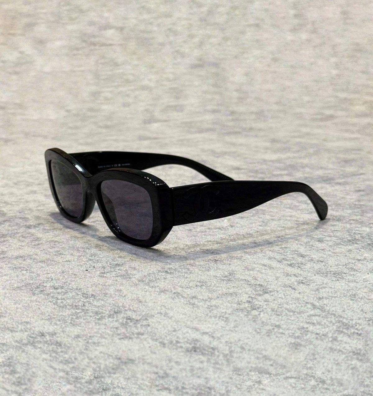 Chanel Chanel 0CH5493 C888T8 Size ONE SIZE - 1 Thumbnail